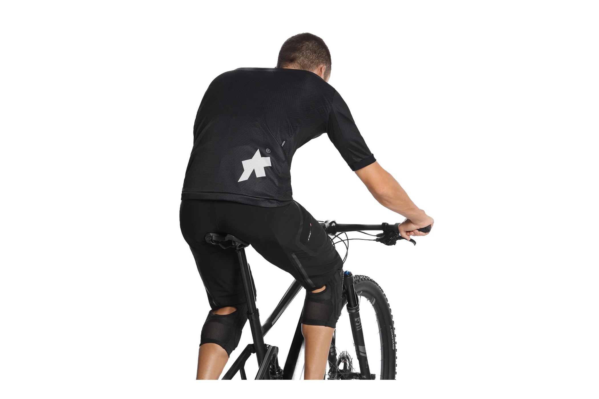 ASSOS Trail Jersey T3 - High-Performance Cycling Jersey for Men & Women - Perfect for Mountain Biking & Trail Adventures