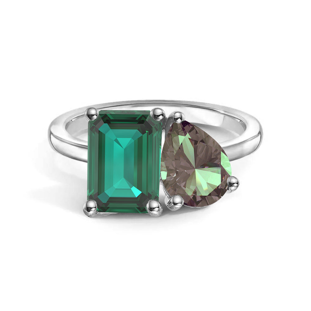 Personalized Toi et Moi Emerald Birthstone Ring - Custom Anniversary Jewelry for Couples, Engagements & Special Occasions