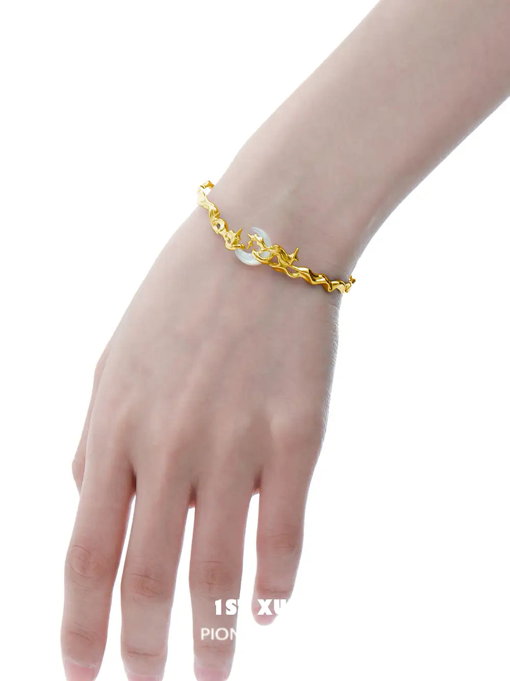 24K Gold Plated S925 Sterling Silver Bracelet - Myth of the Moon™ | Elegant Jewelry for Women, Perfect for Parties, Weddings & Special Occasions