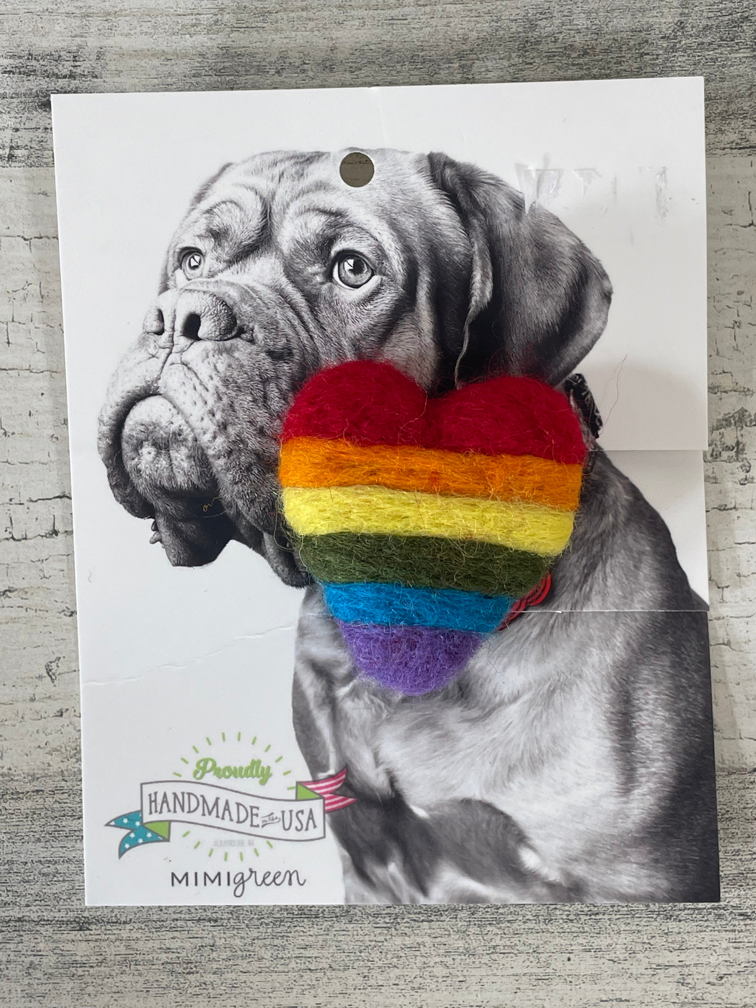 Mimi Green Single Heart Dog Collar - Adjustable Pet Collar with Heart Charm - Perfect for Small & Medium Dogs - Valentine's Day, Daily Walks & Photo Shoots