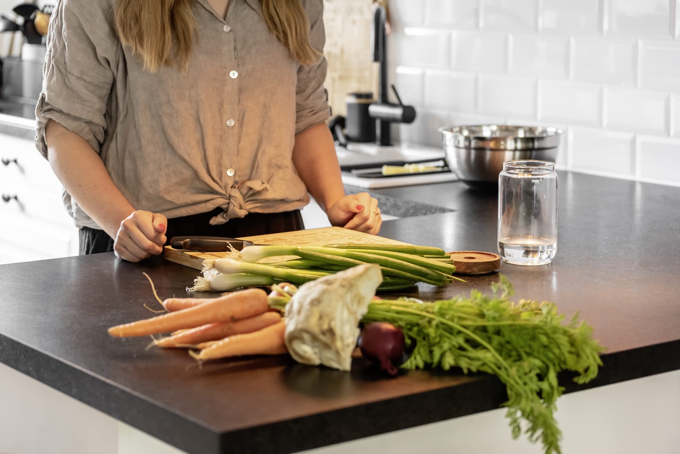 Premium WENKO Wooden Steak Cutting Board with Juice Groove - Large Kitchen Chopping Block for Meat, Vegetables & Fruits | Non-Slip, Easy to Clean | Perfect for Grilling, BBQ & Food Prep