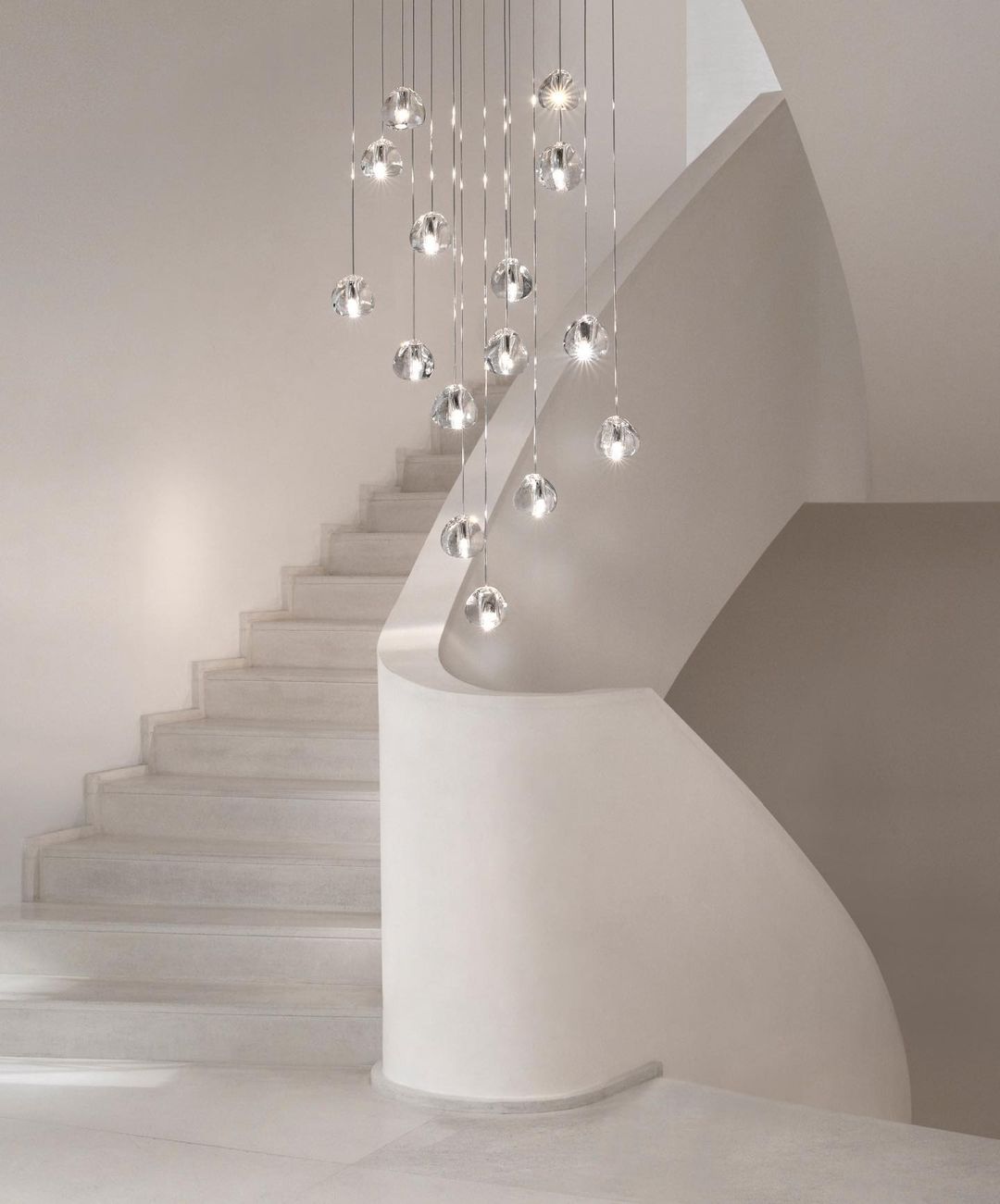 Elegant Crystal Pendant Light - Modern Chandelier for Dining Room, Bedroom & Living Room Decor - Dimmable LED Hanging Lamp for Home & Office Lighting