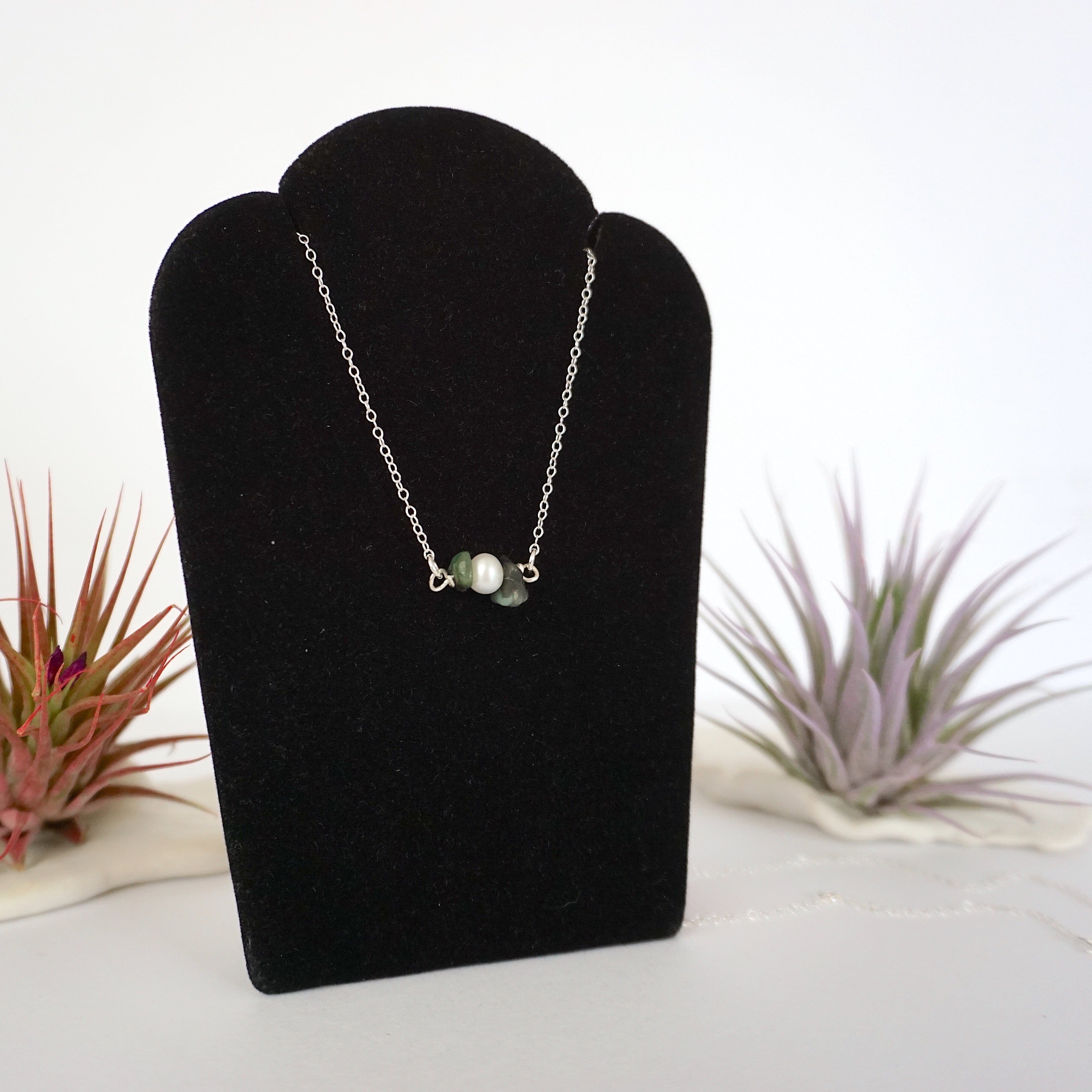 Emerald & Pearl Charm Necklace - Elegant Jewelry for Women, Dainty Pendant Necklace, Perfect Gift for Birthday, Anniversary & Valentine's Day | Great for Parties, Weddings & Everyday Wear