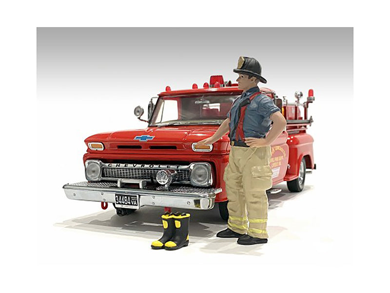 1/18 Scale Firefighter Figure with Boots Accessory - Realistic American Diorama Model for Action Figure Collectors - Perfect for Diorama Displays & Military Scenes