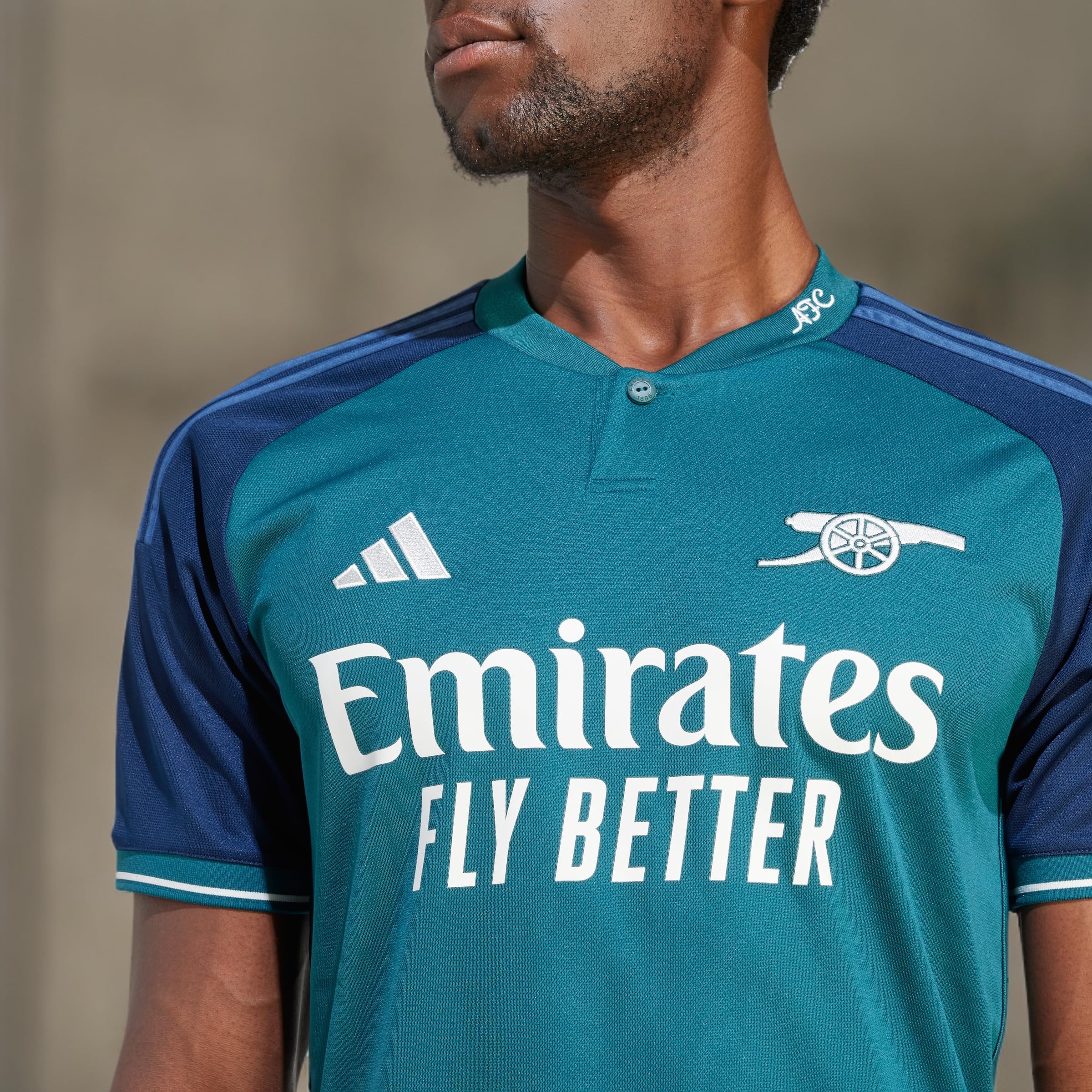 adidas Men's Soccer Arsenal 23/24 Third Jersey - Vintage Style Fan Jersey, Eco-Friendly Recycled Materials, X-Large - Perfect for Matchdays, Gifts & Soccer Enthusiasts