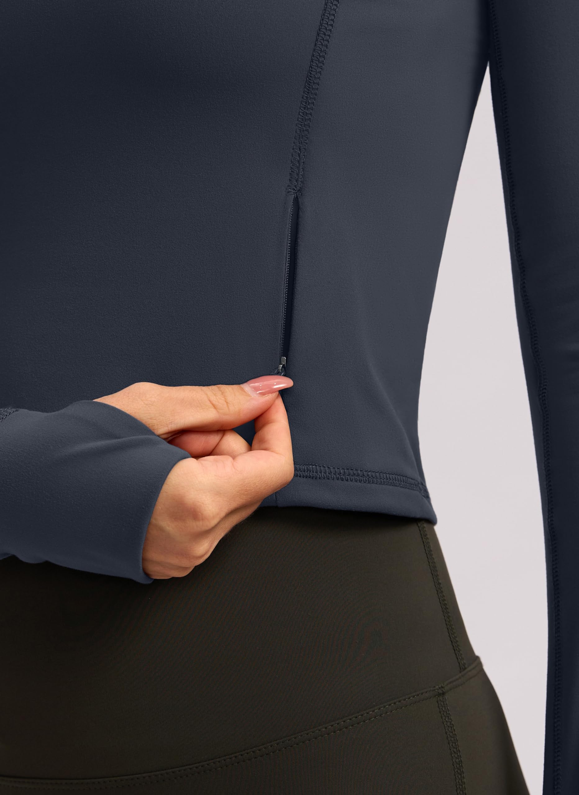 Soothfeel Women's Long Sleeve Half Zip Workout Top - Cropped Yoga Shirt with Pocket for Running, Gym & Athletic Wear | Perfect for Yoga, Pilates & Outdoor Activities