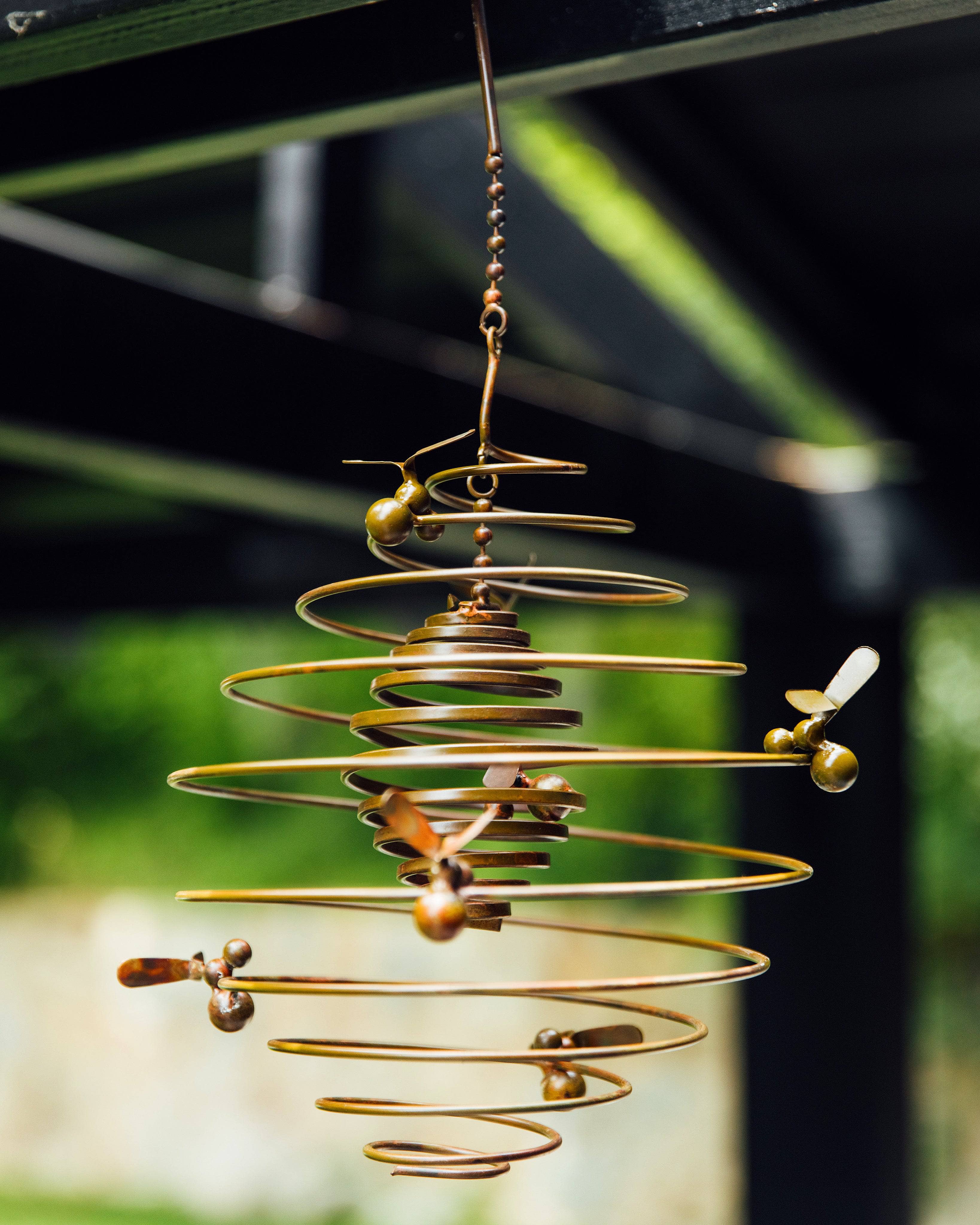 Double Spiral Bee Garden Ornament - Handcrafted Metal Decoration for Outdoor Lawn, Yard, and Patio Decor - Perfect for Garden, Backyard, and Landscape Design