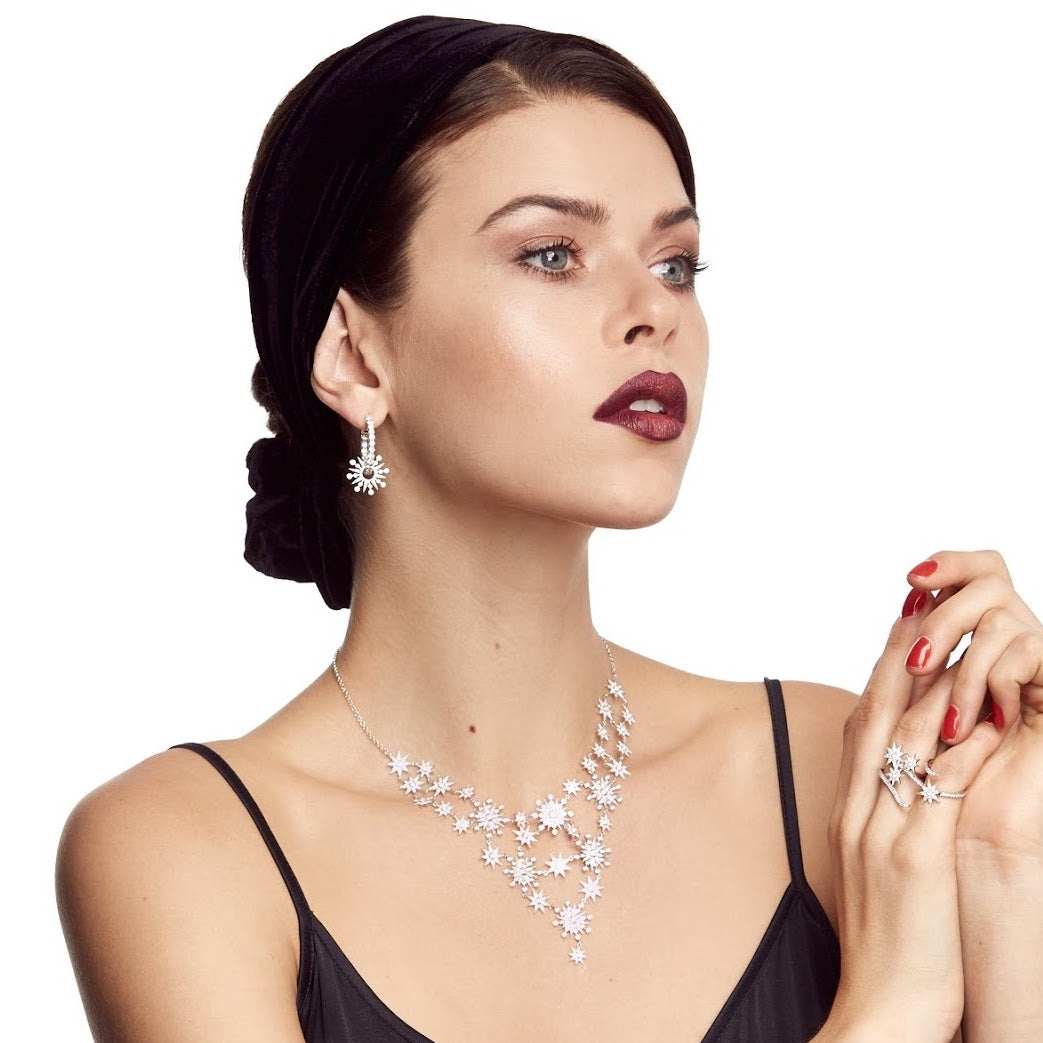 Milky Way Galaxy Necklace - Elegant Space-Themed Jewelry for Women - Perfect for Gifts, Date Nights & Stargazing