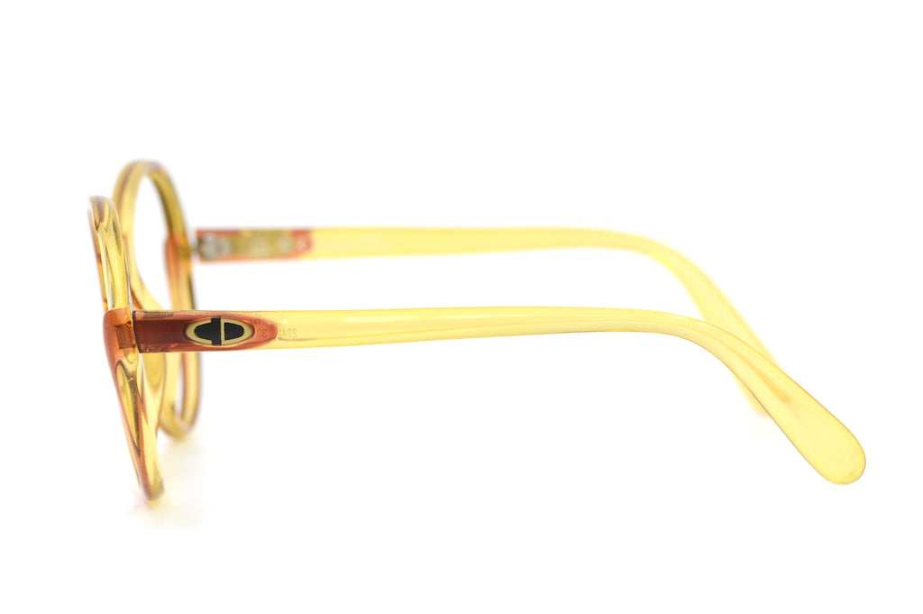 Christian Dior 2242 30 Sunglasses - Luxury Designer Shades for Women | UV Protection & Fashion Statement | Perfect for Beach, Driving & Outdoor Activities
