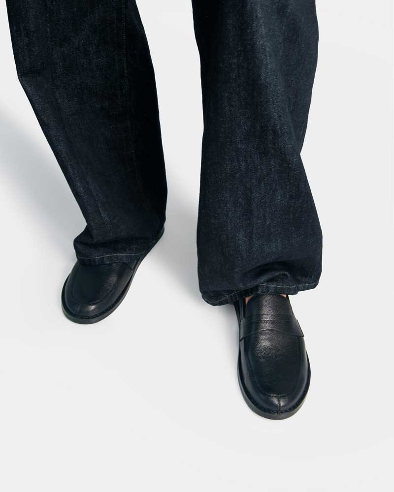 Black Leather Classic Penny Loafers for Men - Comfortable & Stylish Slip-On Shoes for Business, Casual & Office Wear