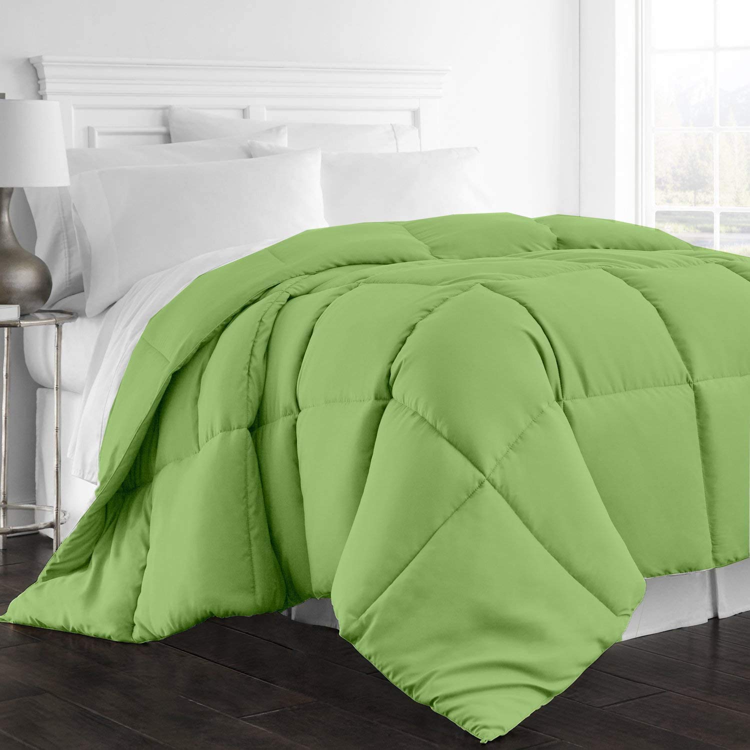 Premium 3-Piece Comforter Set - Ultra Soft Down Alternative Bedding with 2 Pillow Shams | All-Season Quilted Duvet Insert | Machine Washable (Full/Queen, Sage Green) for Cozy Bedroom & Guest Room Decor