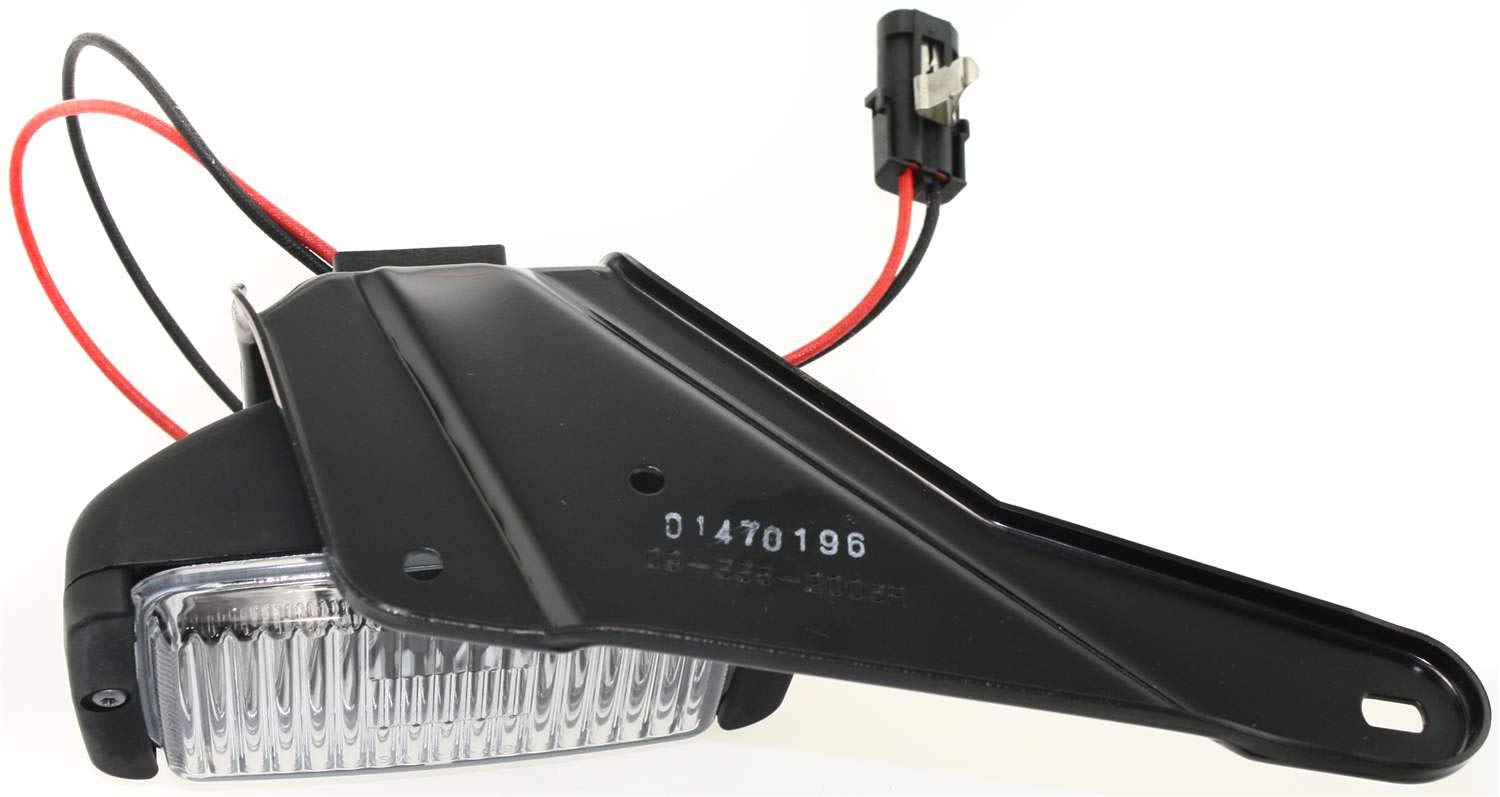 Chevrolet C/K Series Pickup Truck 1988-1997 Right Passenger Side Front Fog Light Assembly - Compatible with C1500, C2500, C3500, K1500, K2500, K3500 Models - Perfect for Night Driving and Off-Road Adventures
