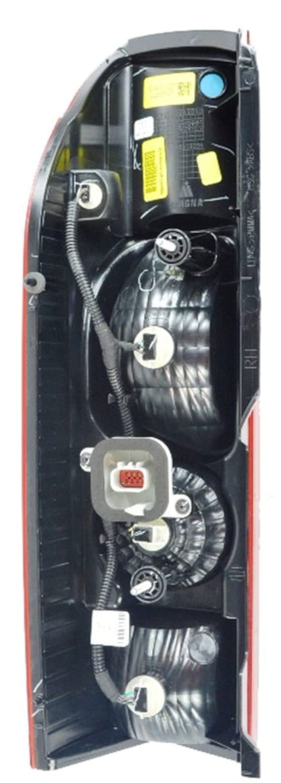 High-Quality Right Tail Lamp for Cars - Perfect for Replacement & Nighttime Safety Driving