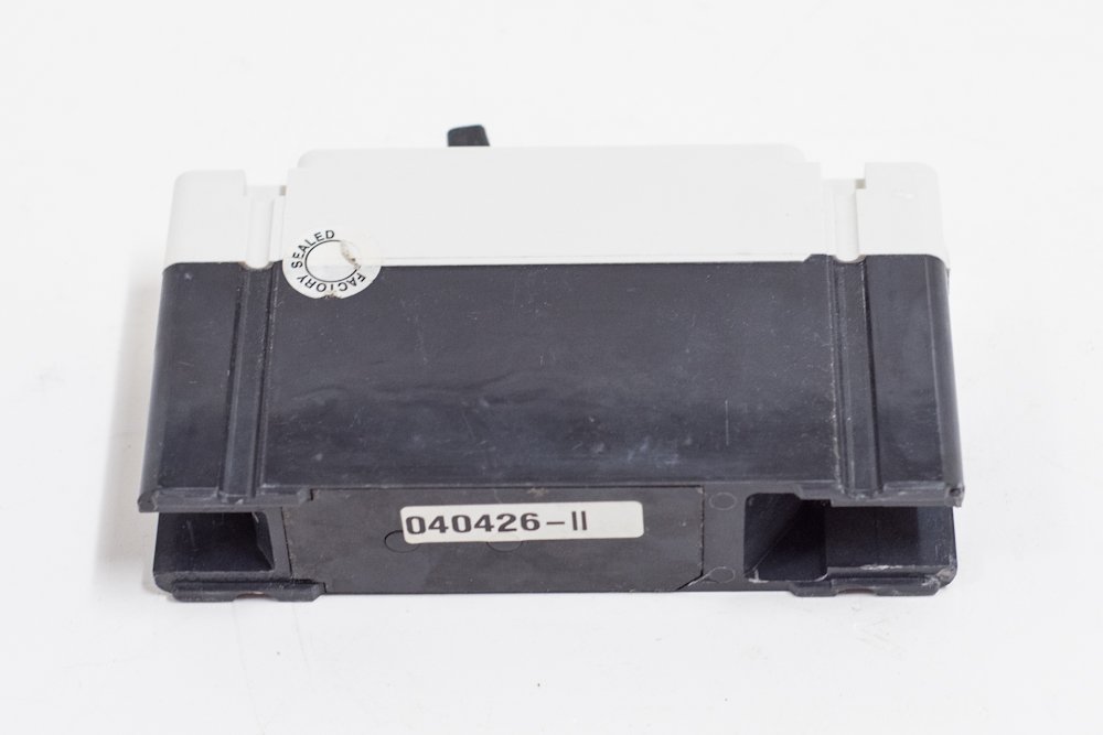 Cutler Hammer FD1025U 25A 277V 1P Circuit Breaker - Used - Perfect for Commercial Buildings & Industrial Electrical Panels