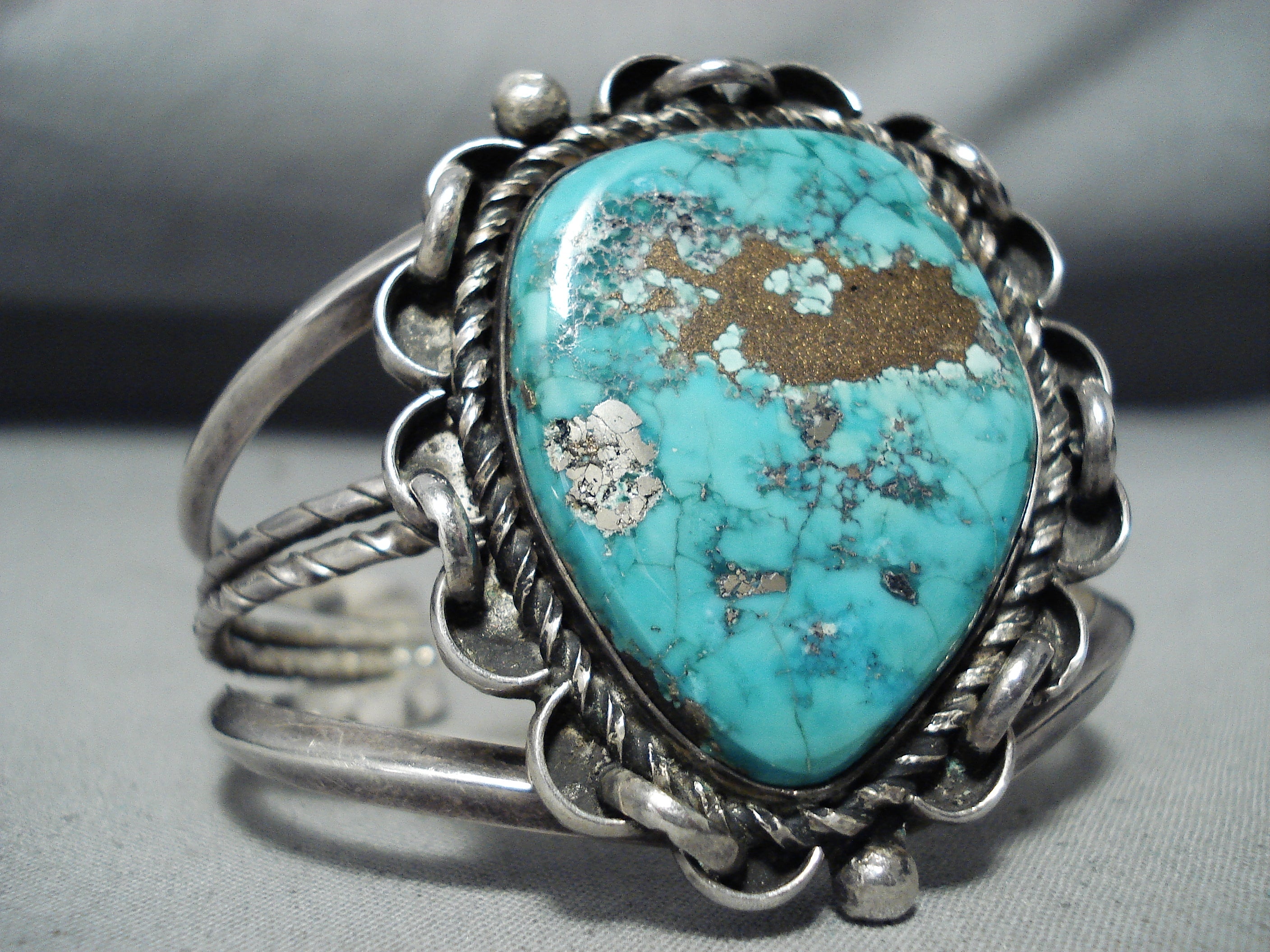 Authentic Vintage Navajo Sterling Silver Bracelet with Pilot Mountain Turquoise - Handmade Native American Jewelry for Women - Perfect for Boho, Western & Casual Fashion