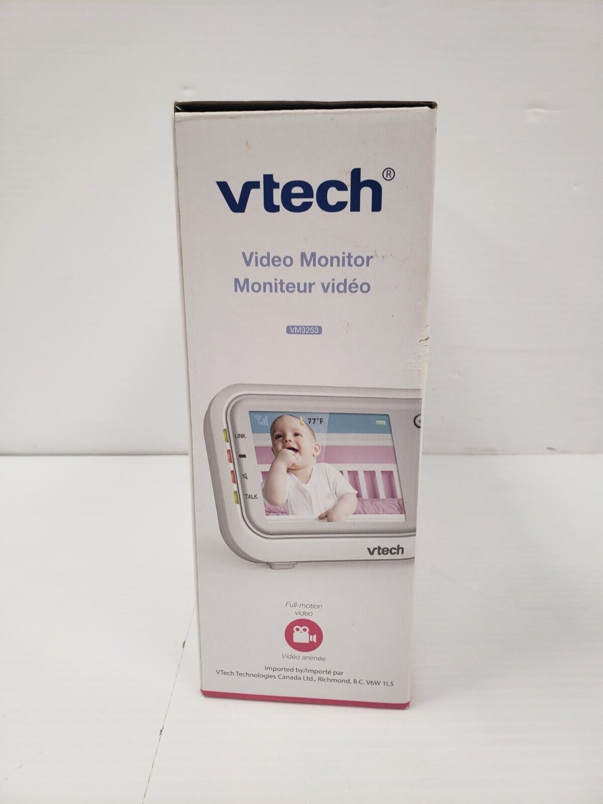 VTech VM3253 2.4GHz Digital Video Baby Monitor with Night Vision & Long Range - Perfect for Nursery, Home Security & Pet Monitoring