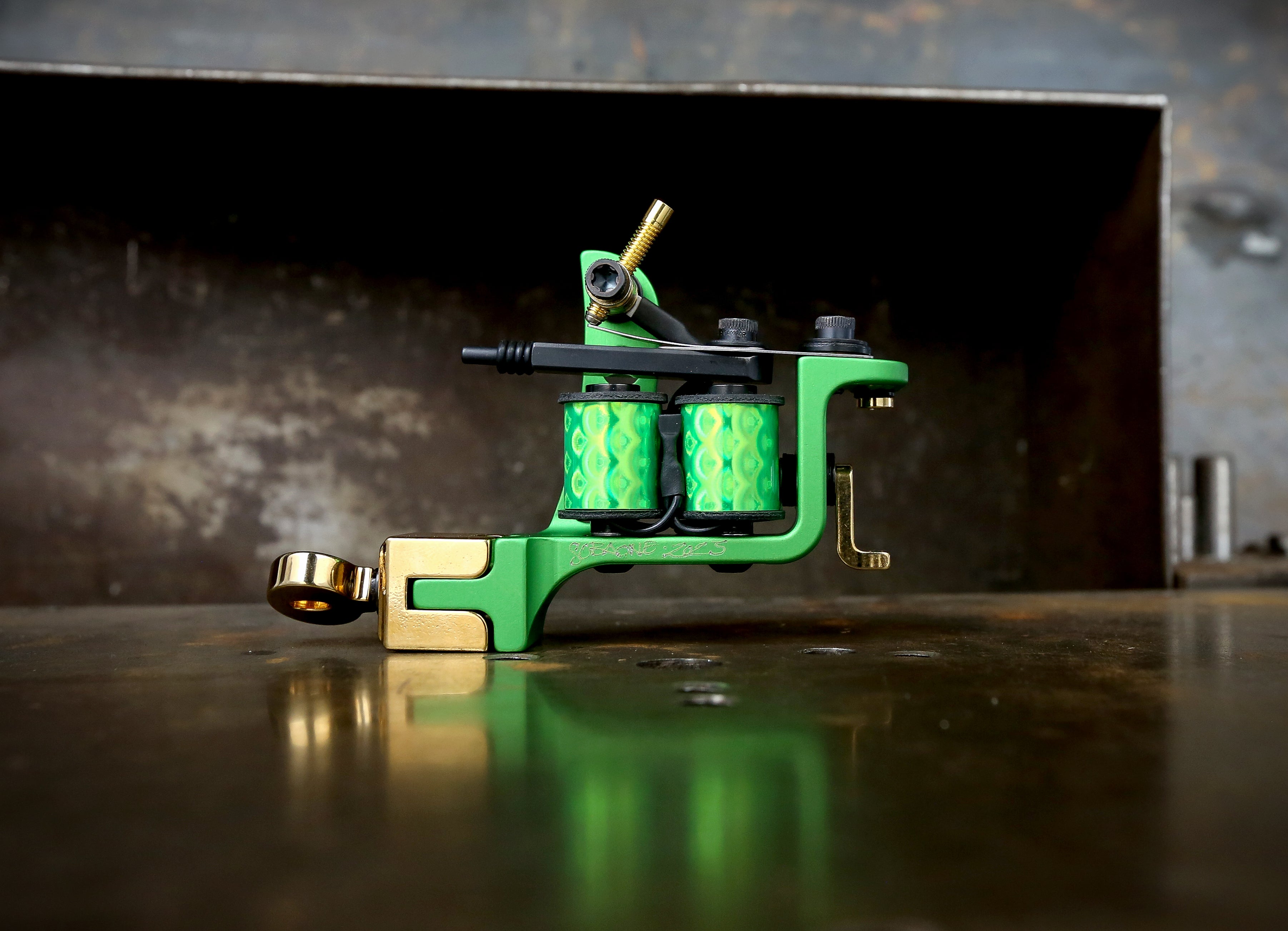 SOBA V2 Mini Clipper Liner Trimmer - Lime & Gold Limited Edition - Perfect for Beard Trimming, Hair Cutting & Personal Grooming
