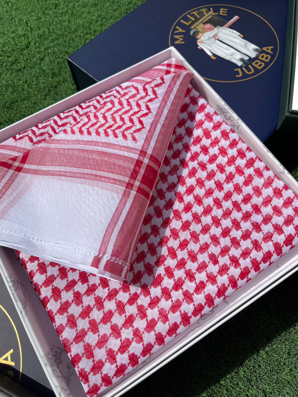 Unisex Red & White Shemagh Keffiyeh Scarf - Arabic Cotton Head Wrap for Men & Women - Perfect for Outdoor, Hiking, and Fashion Accessories