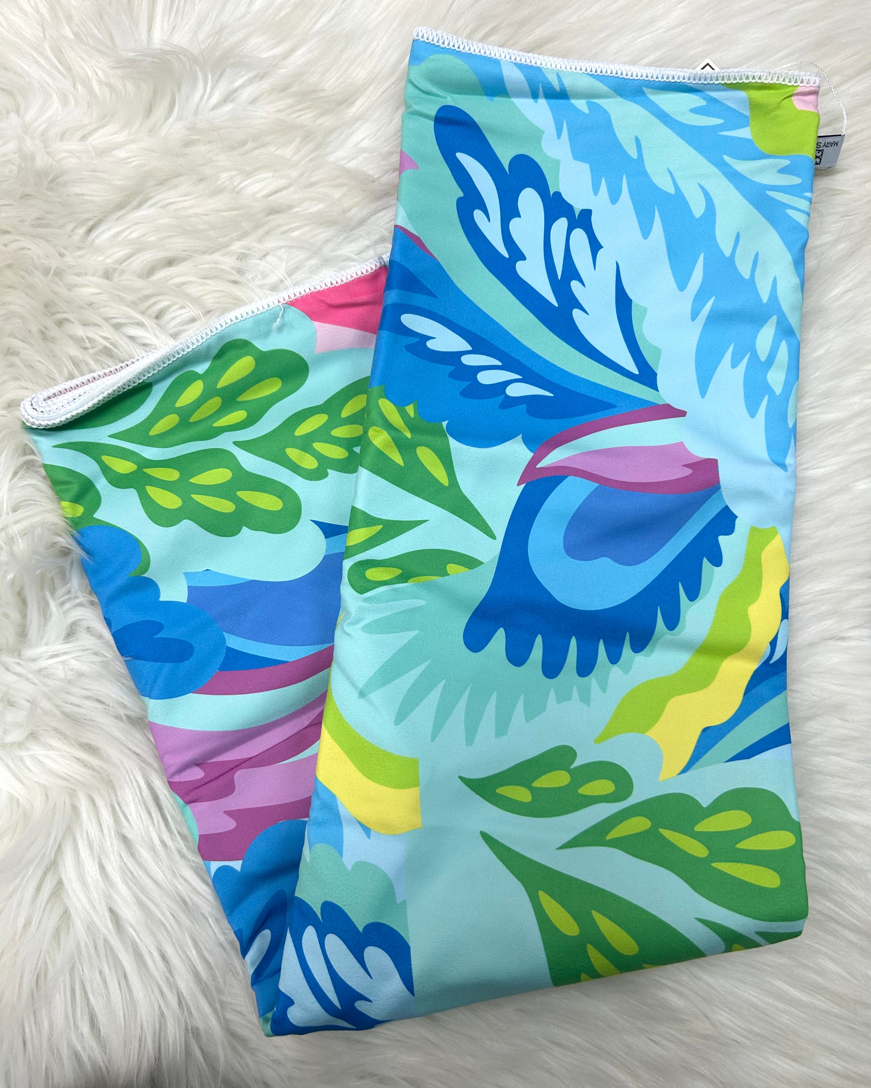 Mary Square Quick Dry Beach Towel - Super Absorbent & Lightweight Sand-Free Towel for Pool, Yoga, Gym & Outdoor Activities