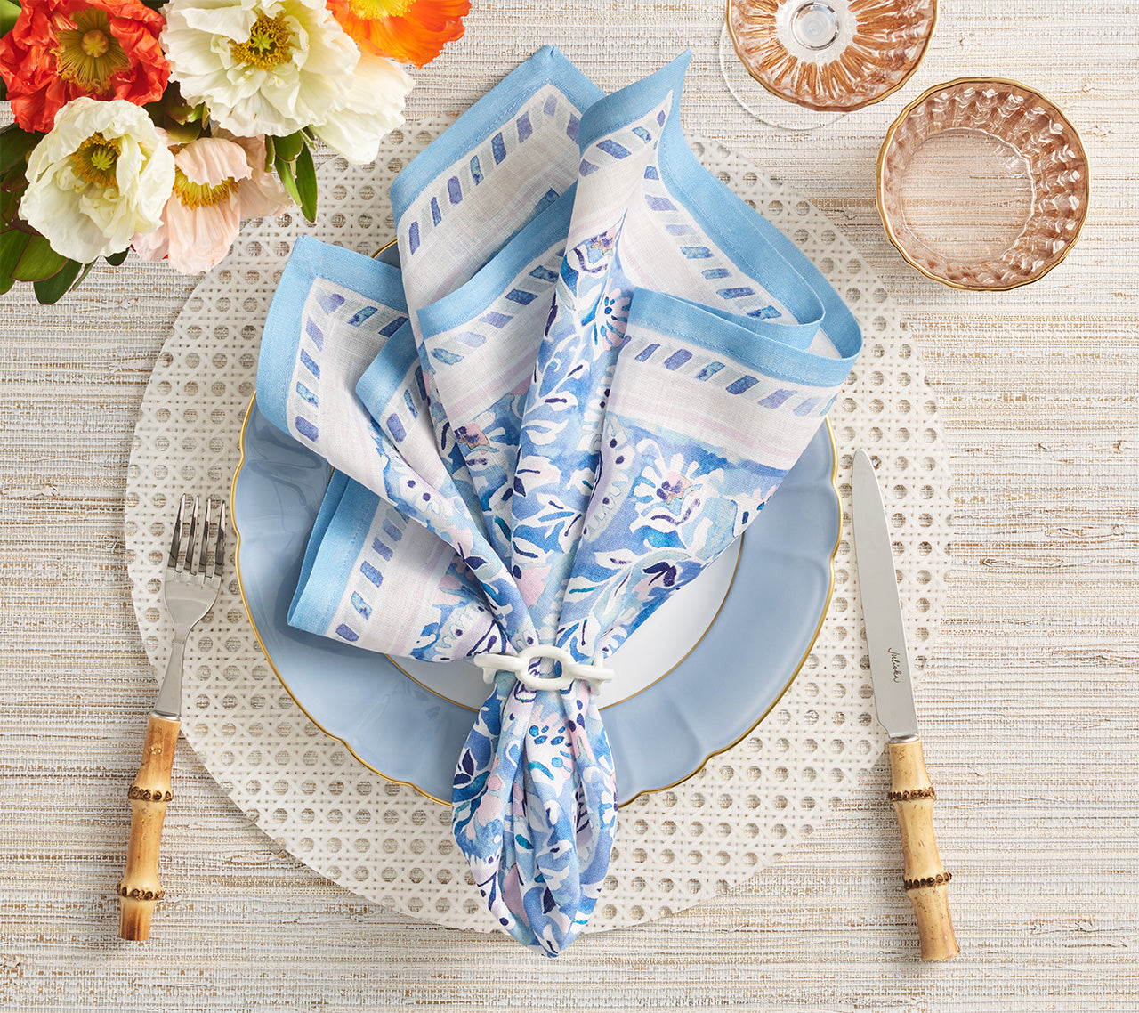 Premium Woven Reed Placemats Set of 4 - Natural Fiber Table Mats for Dining, Kitchen, or Outdoor Picnic - Eco-Friendly Home Decor for Everyday Use & Entertaining