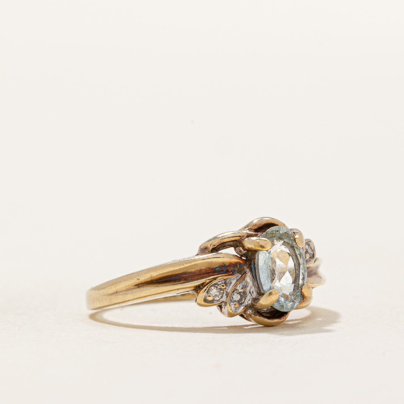 Elegant Aquamarine and Diamond Ring - 0.30ct Center Stone with 0.02ctw Accents - Size 4 - Perfect for Engagement, Anniversary & Special Occasions