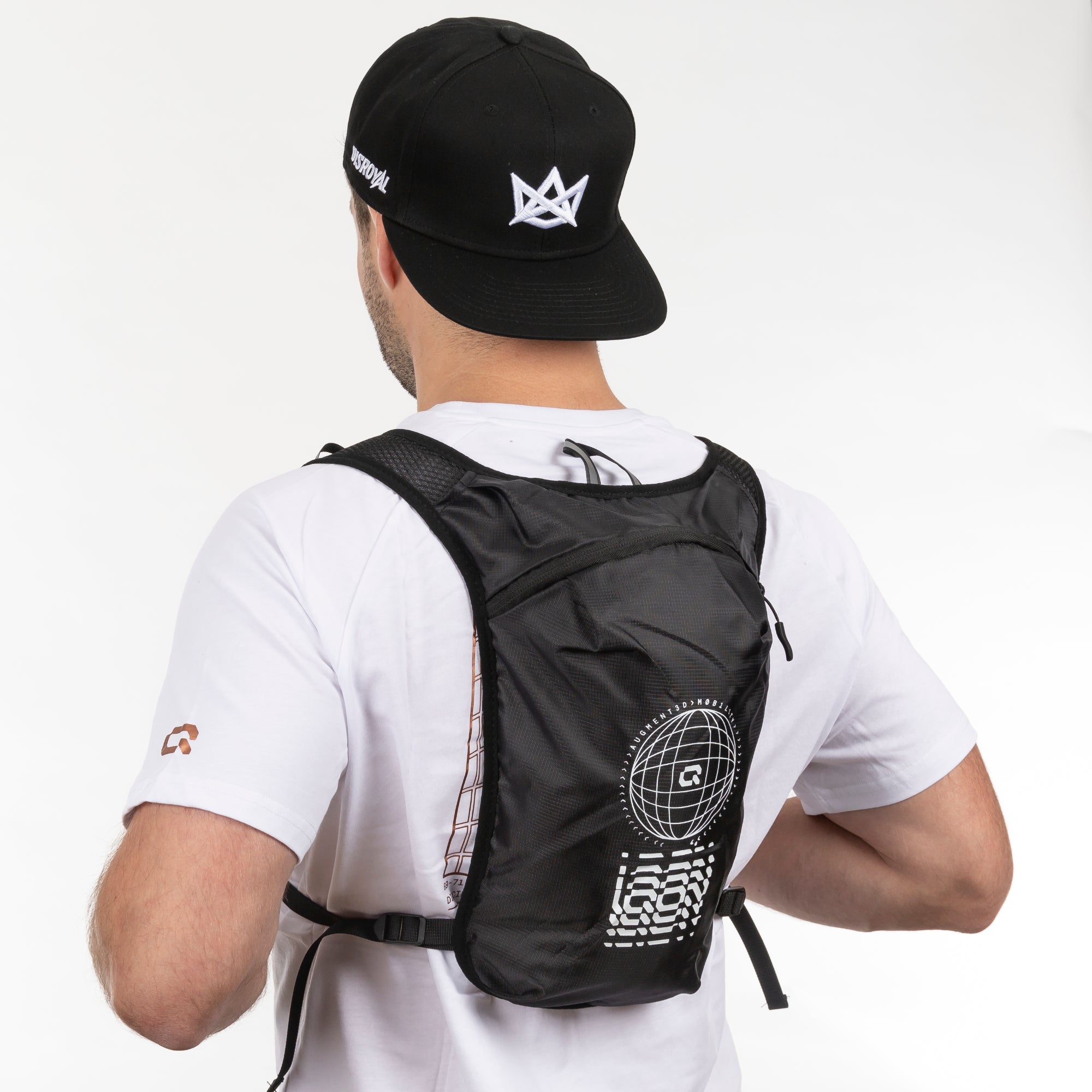 IQON Explore Functional Backpack - Durable & Waterproof Hiking Bag for Outdoor Adventures, Travel & Daily Commute