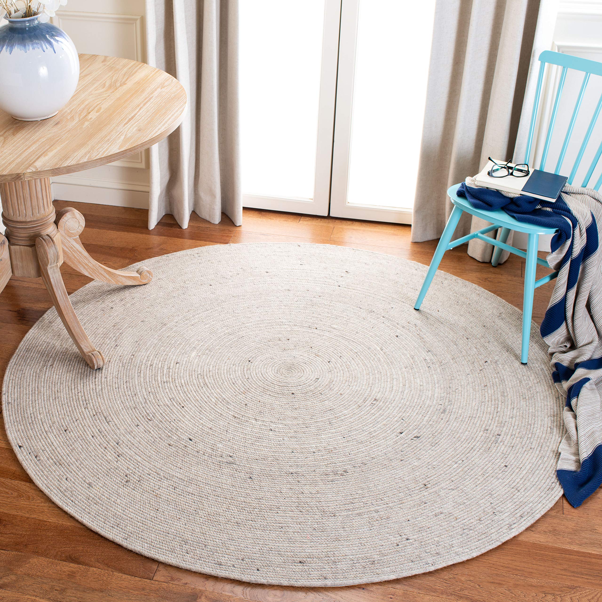 SAFAVIEH Braided Collection 6' x 9' Oval Beige BRD901B Handmade Wool Reversible Rug - Country Cottage Style for Entryway, Foyer, Living Room, Bedroom & Kitchen Decor