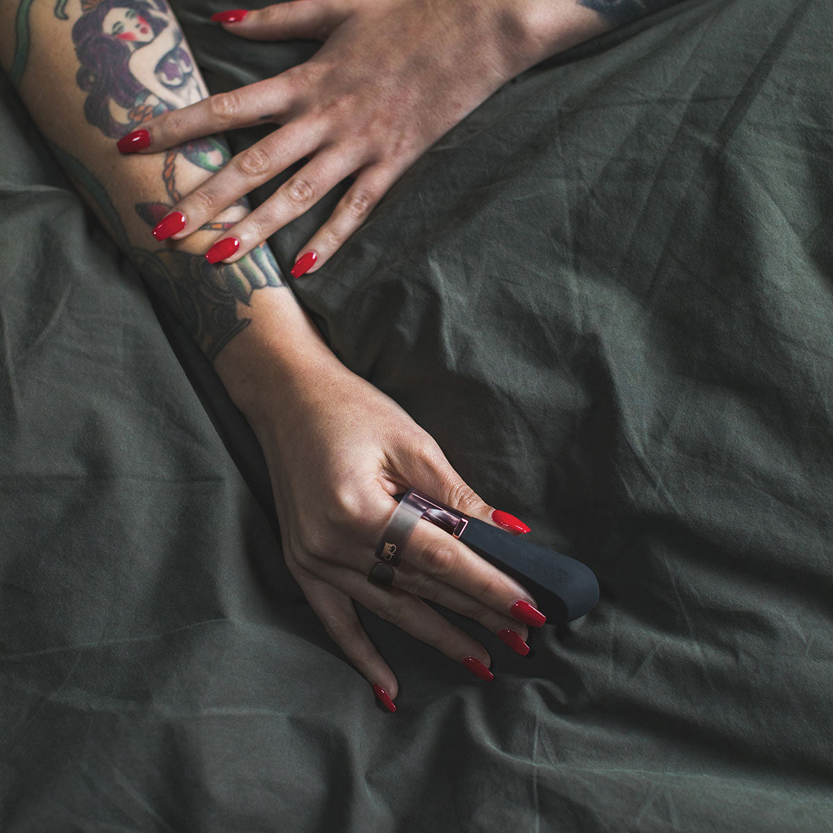 Hot Octopuss DiGit - Premium Rechargeable Vibrating Massager for Men & Women - Perfect for Couples, Solo Play & Sensual Relaxation at Home or Travel