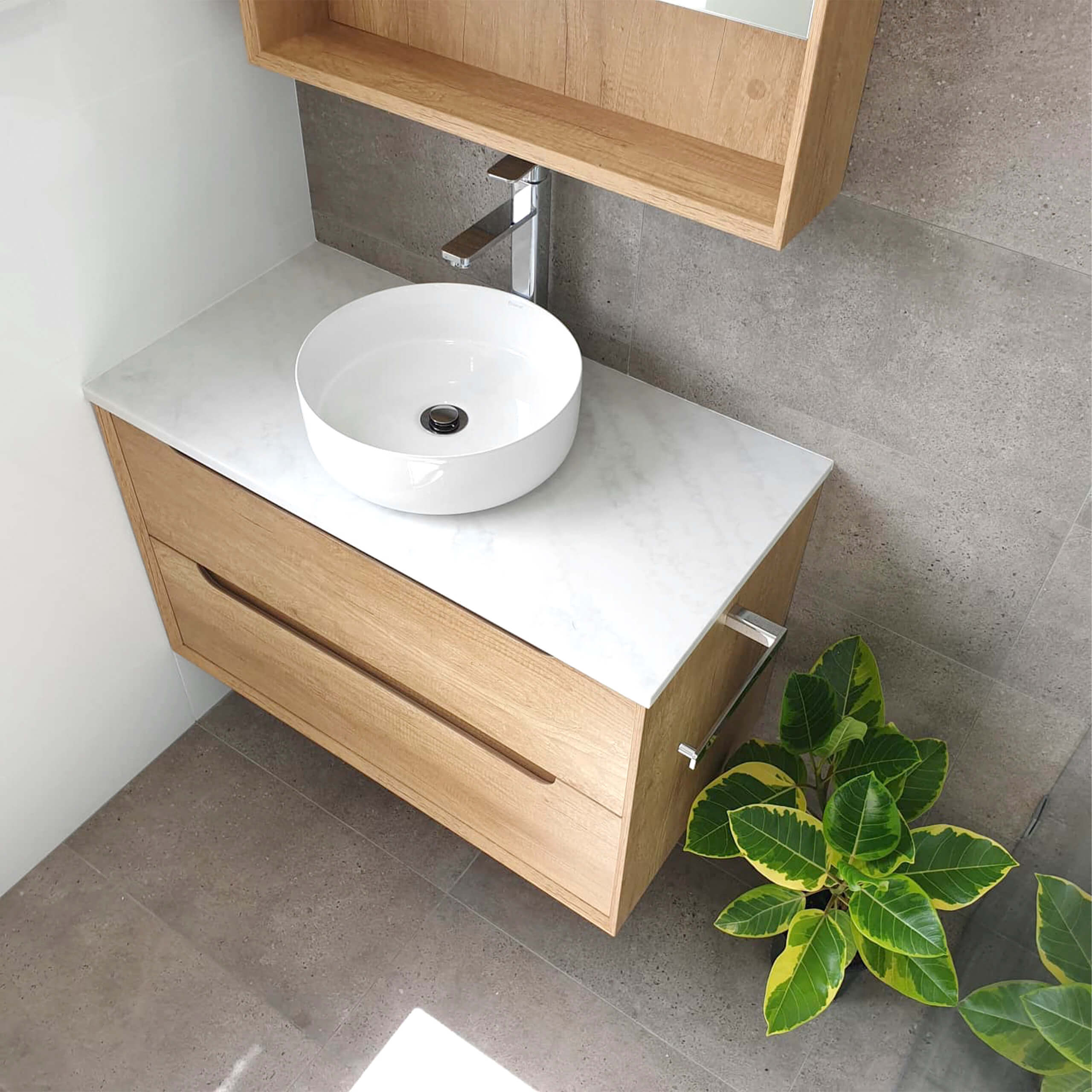 Byron Natural Oak Single Basin Bathroom Vanity - Modern Farmhouse Style for Small Bathrooms, Powder Rooms & Guest Baths
