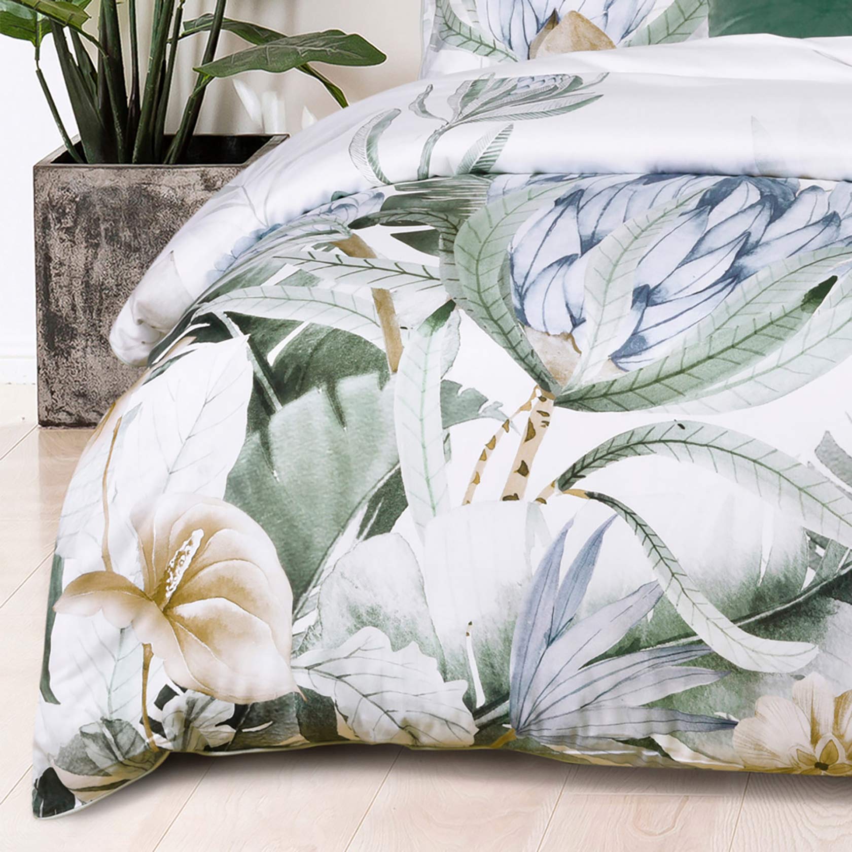 Evergreen Sage Quilt Cover Set by Bianca - Soft Luxury Bedding for Master Bedroom & Guest Room - Perfect for Cozy Autumn Nights & Spa Retreats