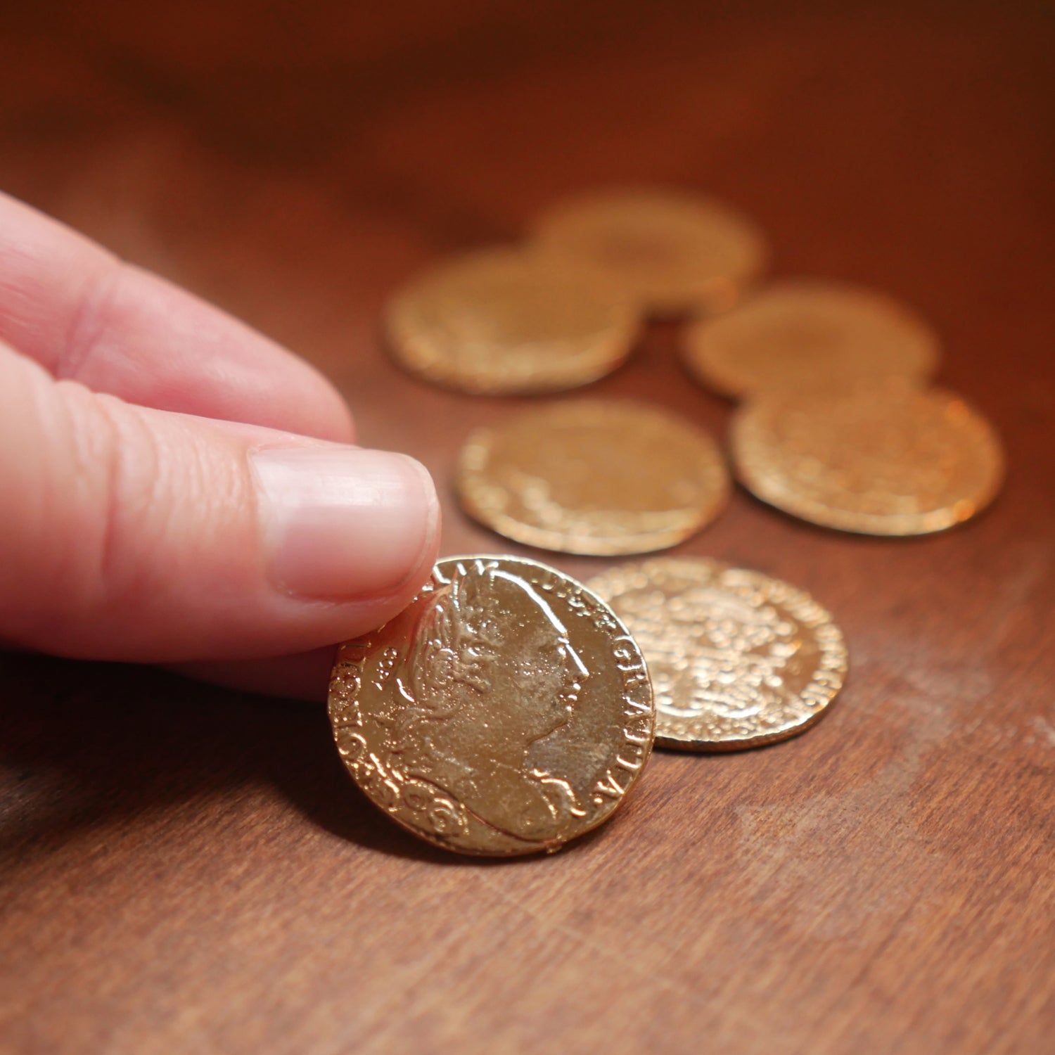 1777 Gold Guinea Coin - Rare British Collectible Coin for Sale | Authentic Antique Gold Coin for Collectors & Investors | Perfect for Coin Collections, Gifts & Historical Displays