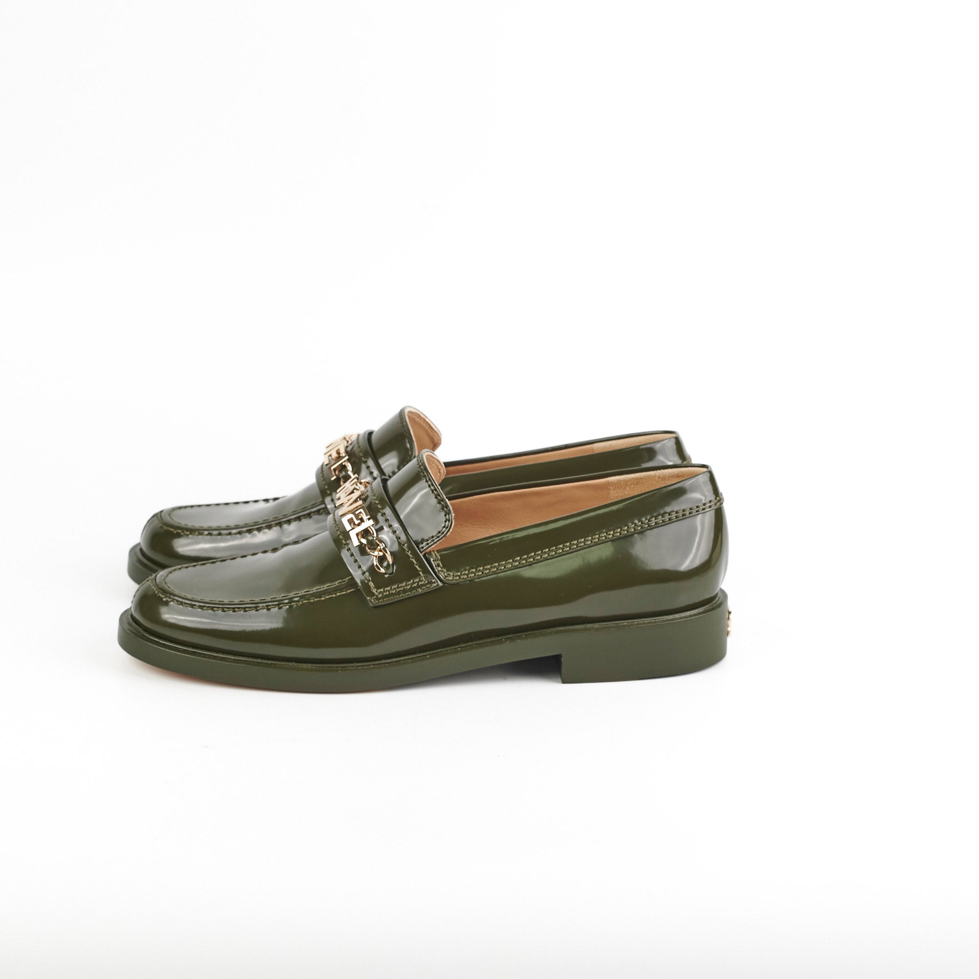Chanel Green Patent Leather Loafers Women's Size 41 - Stylish & Comfortable for Work, Office & Casual Outfits