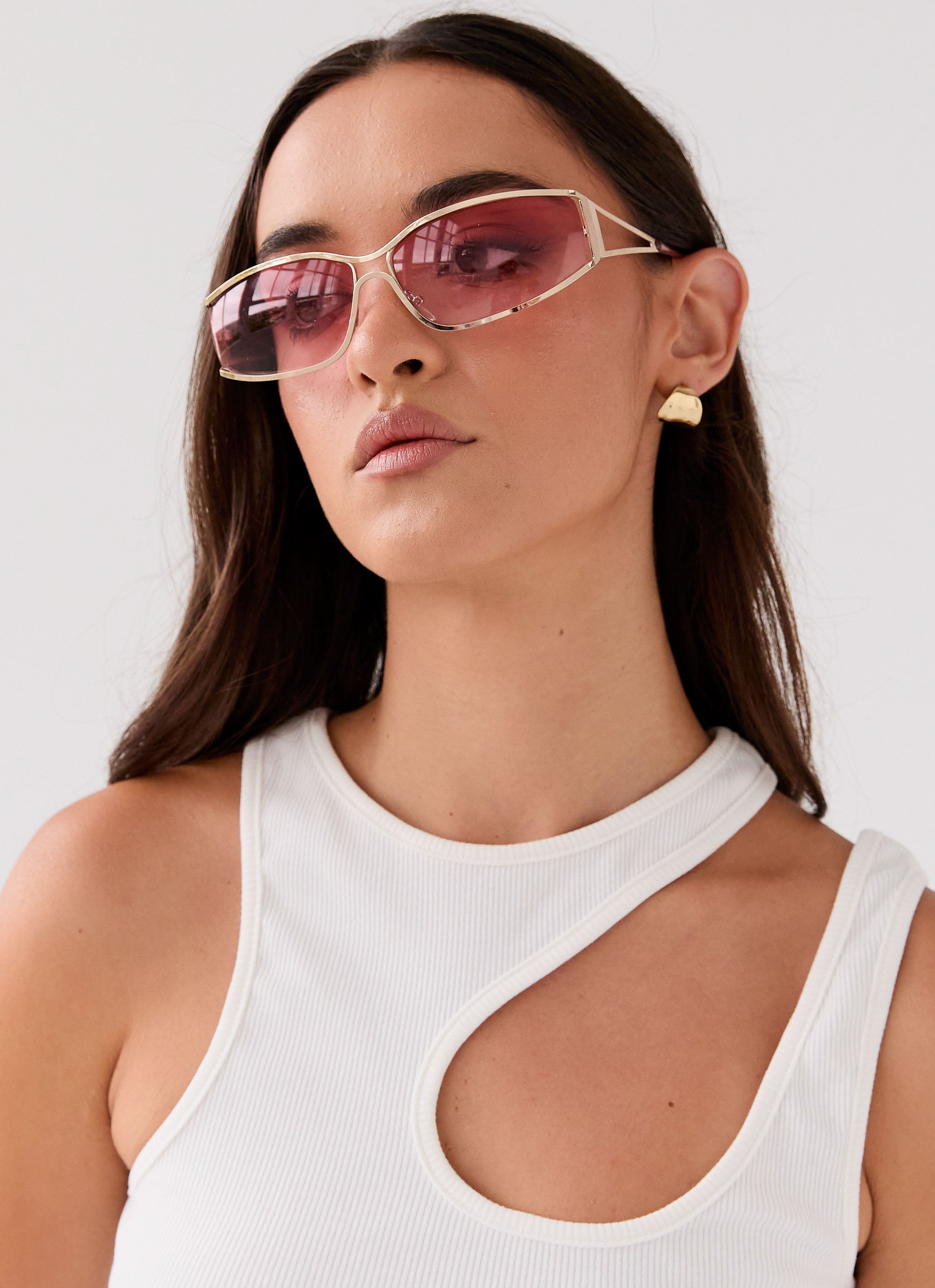 Jovie Stylish Pink Sunglasses for Women - UV Protection, Lightweight & Fashionable - Perfect for Beach, Driving & Outdoor Activities