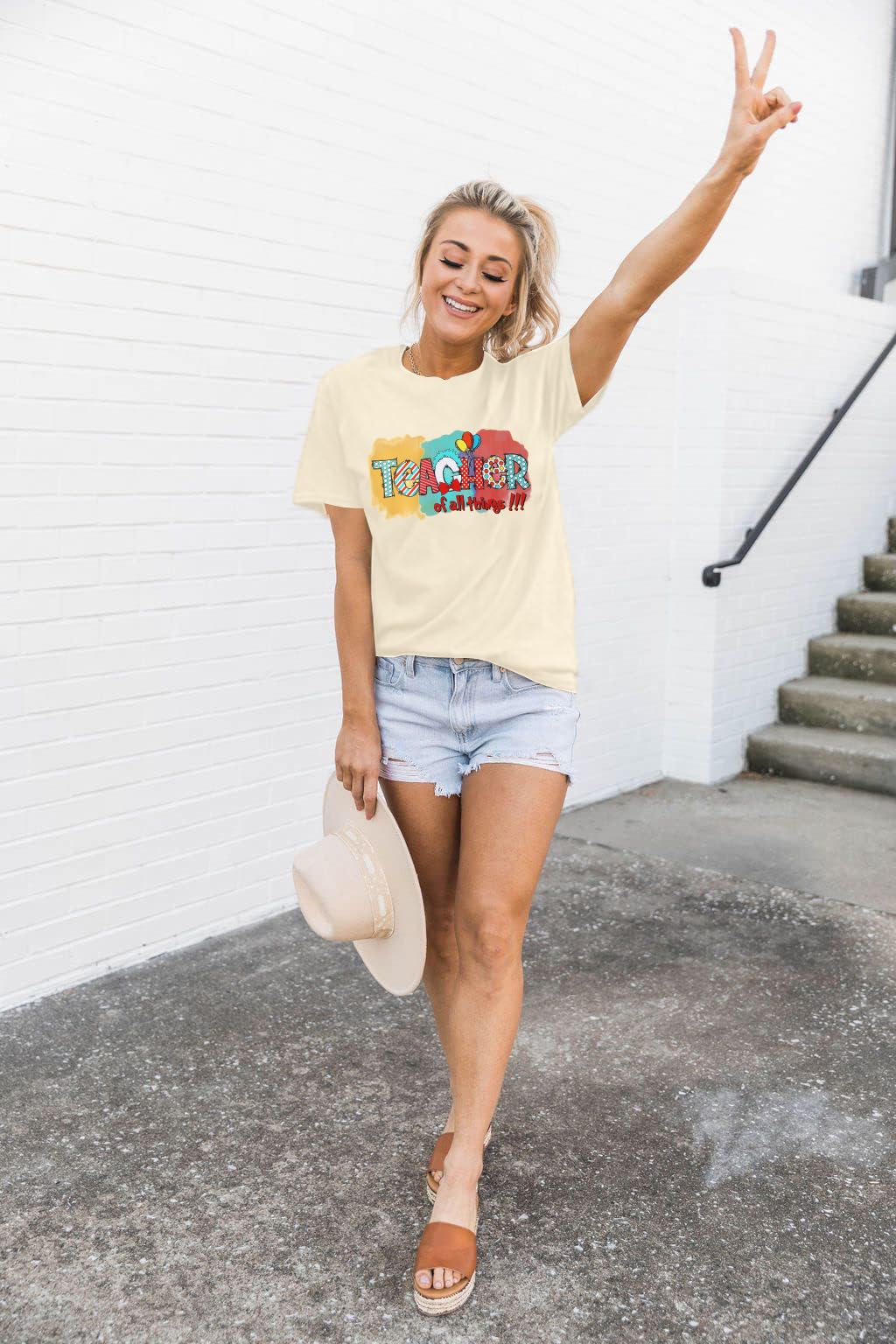 Women's Teacher Life T-Shirt - Casual Short Sleeve Crewneck Top for Educators - Perfect for Classroom, Teacher Appreciation Week & School Events