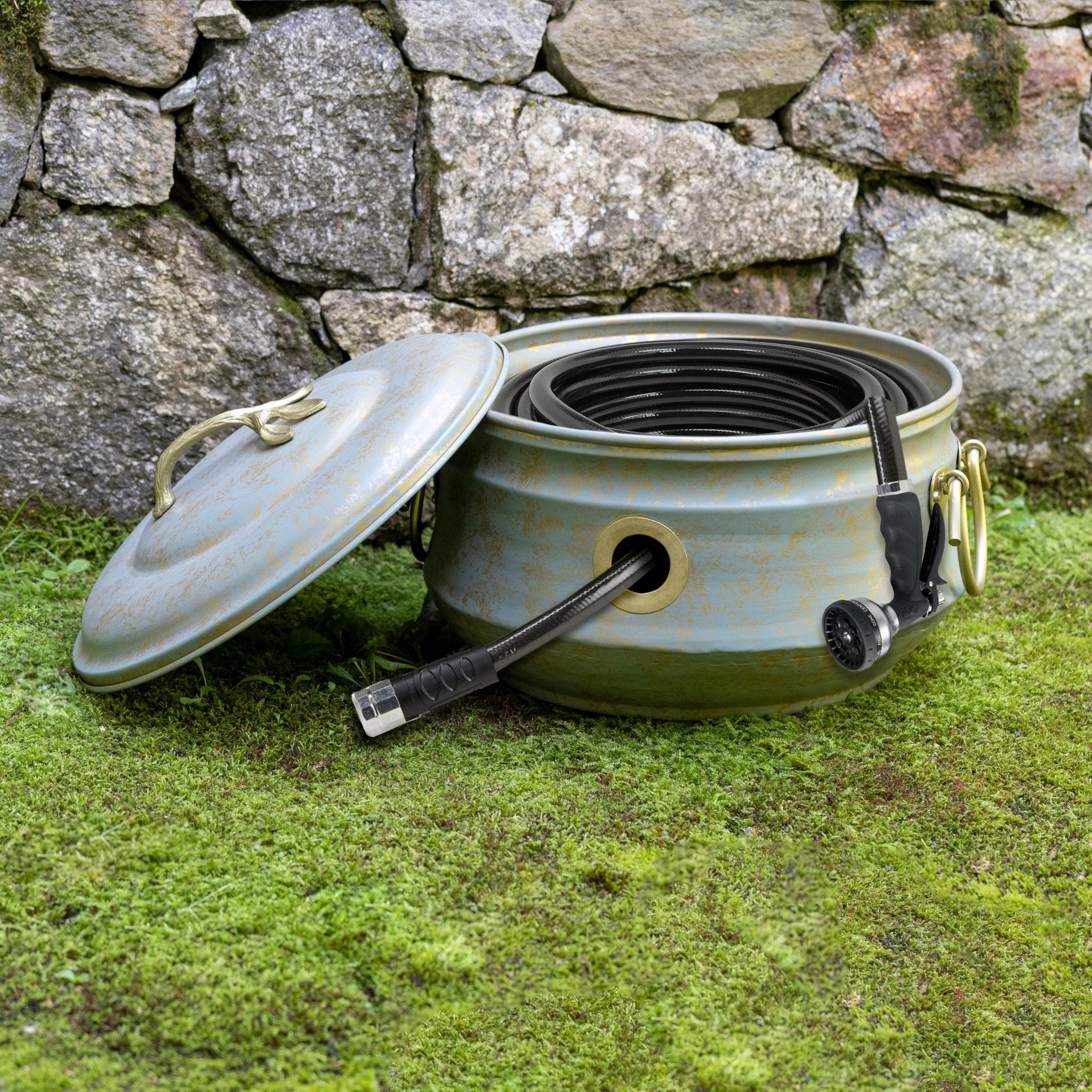 Sedona Hose Pot with Lid - Decorative Outdoor Garden Hose Holder with Brass Accents - Perfect for Organizing Garden Hoses in Backyards, Patios, and Lawns