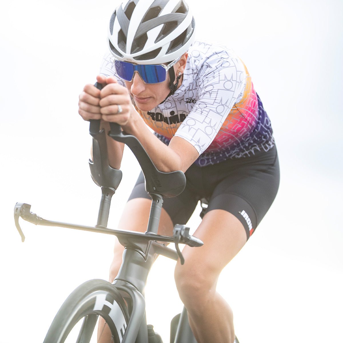 Women's Cycling Aero Jersey - Lightweight & Breathable for Endurance Rides | Perfect for Road Biking, Triathlons & Training Sessions