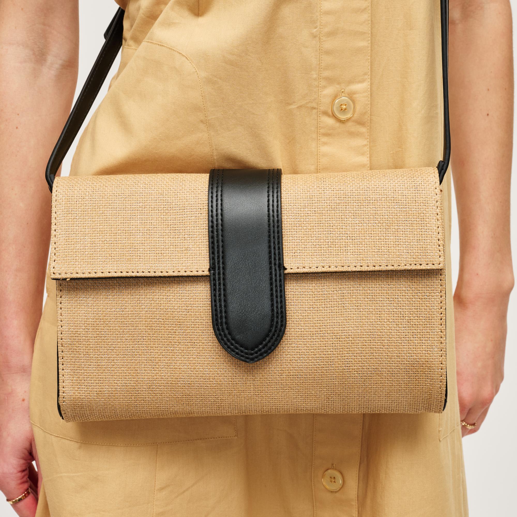 SIA Crossbody Bag for Women - Stylish & Lightweight Shoulder Purse - Perfect for Travel, Shopping & Everyday Use