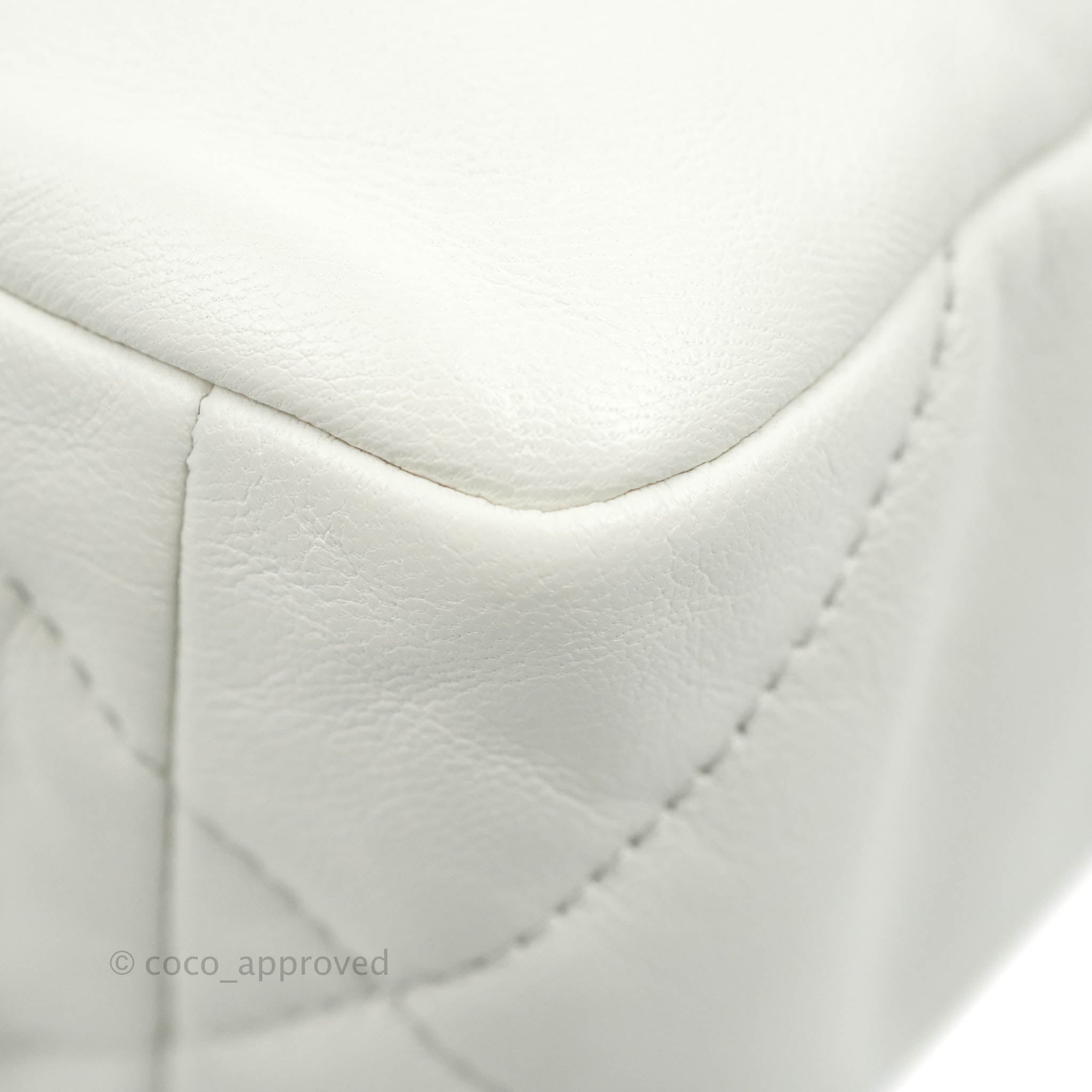Chanel 19 Small White Goatskin Leather Bag with Mixed Gold & Silver Hardware - Luxury Crossbody Shoulder Bag for Women, Perfect for Date Night & Special Occasions