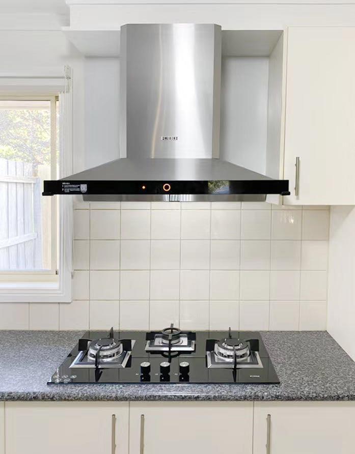 Fotile EPS Series 34 Inch Black Tempered Glass Cooktop with 3 Sealed Burners - GAG86309 | Perfect for Modern Kitchens, Home Cooking & Professional Chefs