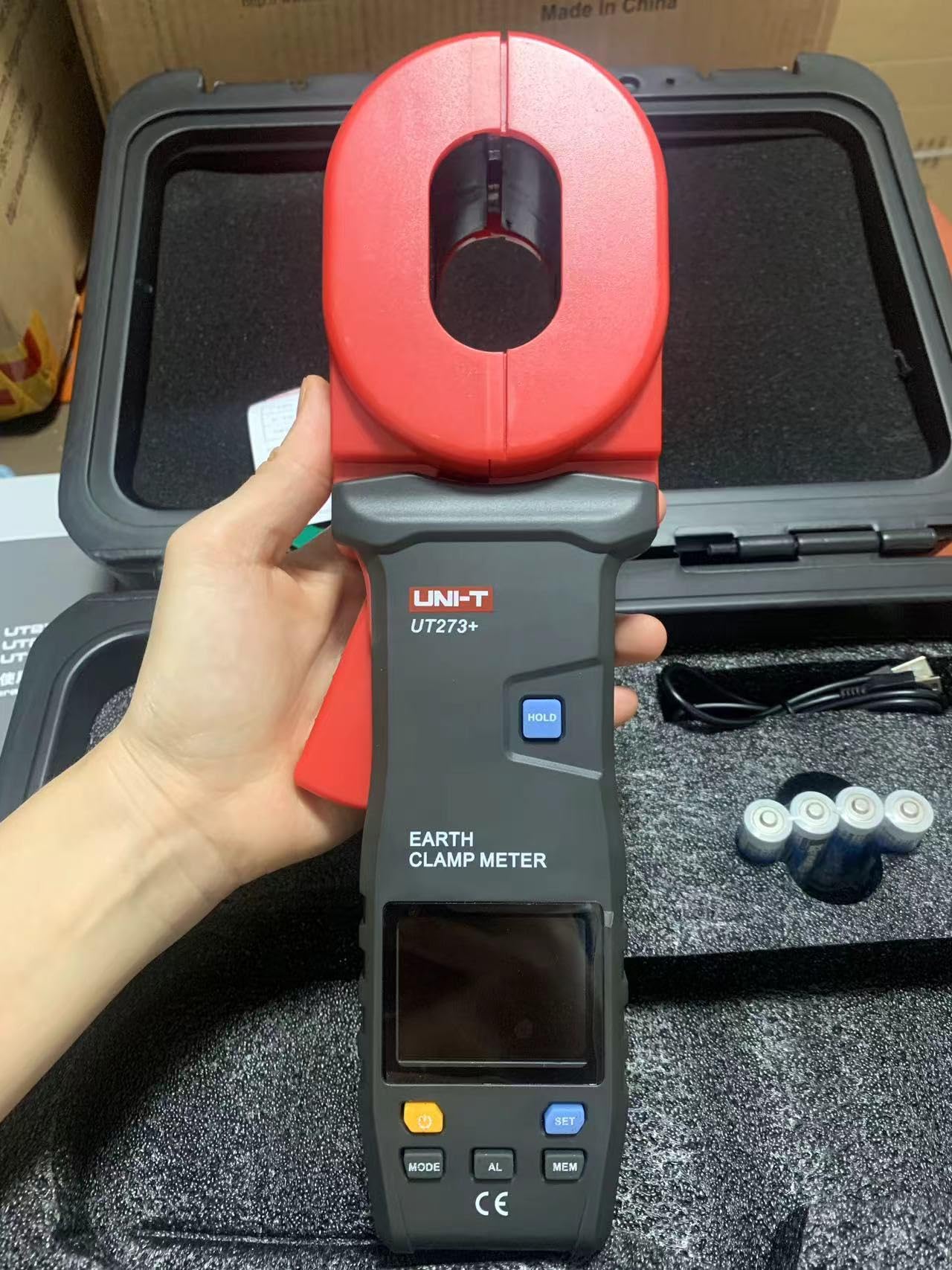 NI-T UT275/UT276A+/UT278A+ Digital Clamp Meter - Earth Ground Resistance Tester with Auto Range, Leakage Current Detection, Data Storage & Alarm Function | Perfect for Electricians, HVAC Technicians & Industrial Maintenance