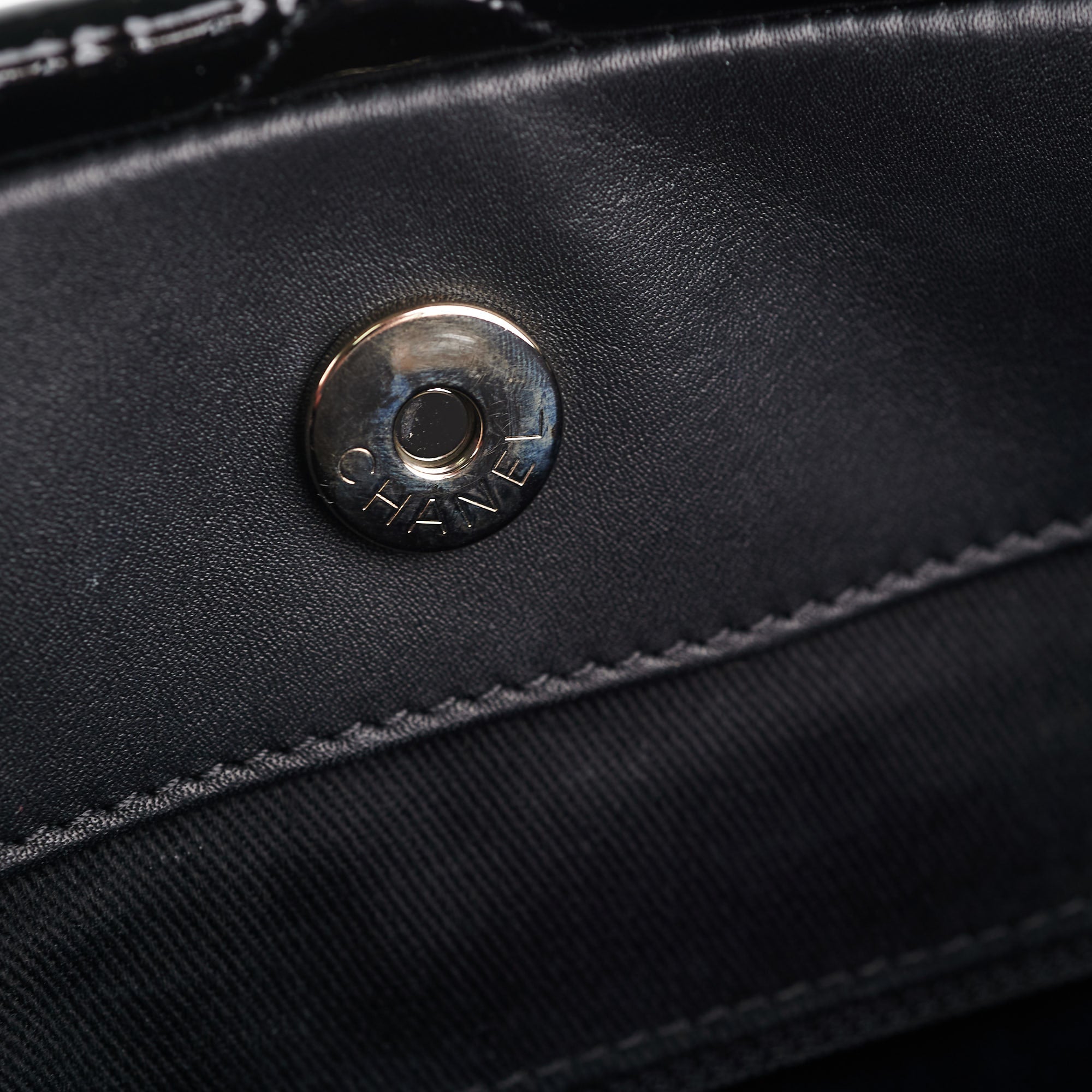 Chanel Black Leather Tote Bag for Women - Luxury Designer Handbag for Work, Travel & Everyday Use