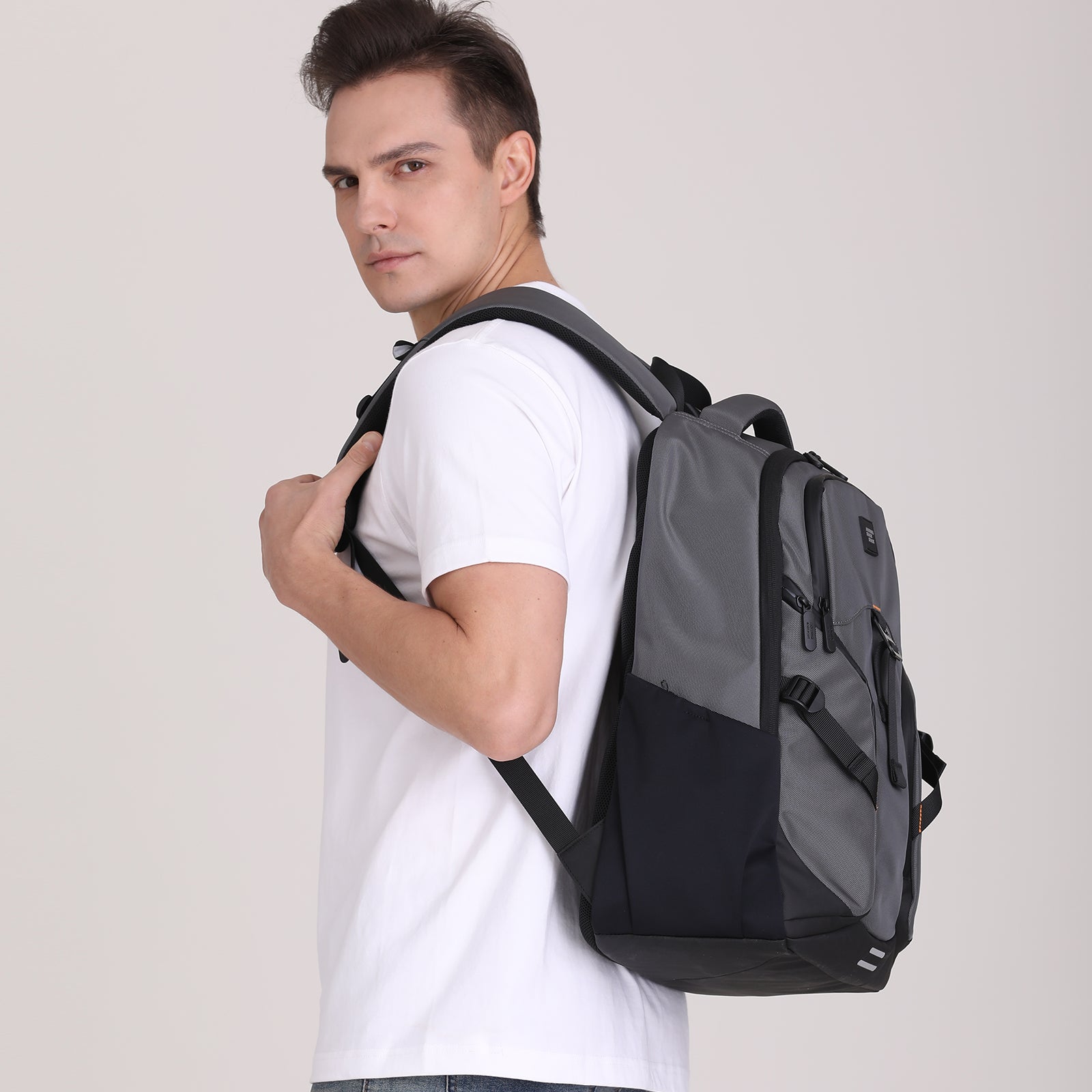 Aoking Commuter 14.5 Inch Laptop Backpack for Men & Women - Water Resistant Business Travel Backpack with USB Charging Port - Perfect for Work, School, and Daily Commute