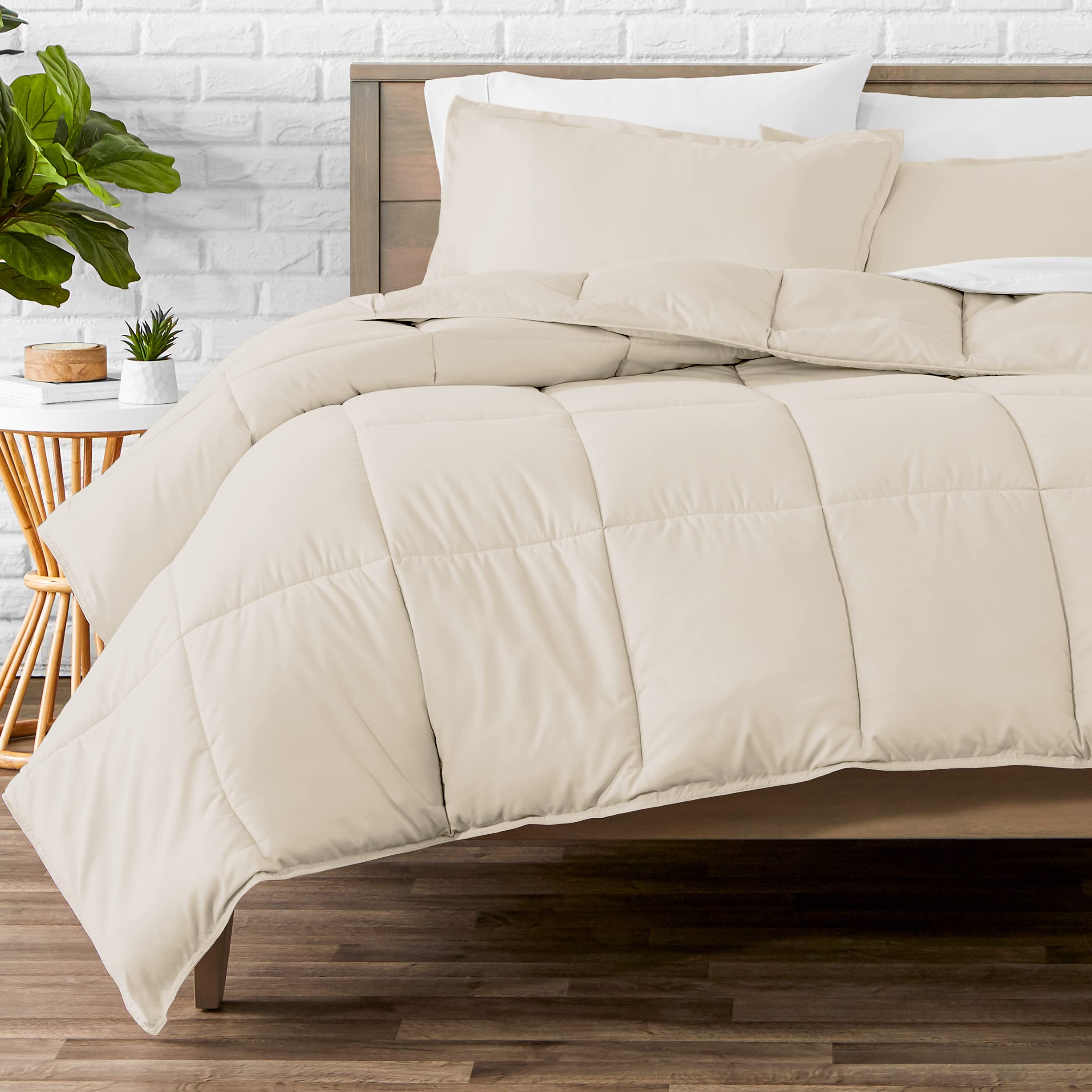 Lightweight Solid Comforter Set (Twin XL) with 2 Pillow Cases - 3-Piece Bedding Set - Sand Down Alternative Comforter - Perfect for Dorm Rooms, Guest Beds & Cozy Bedroom Decor