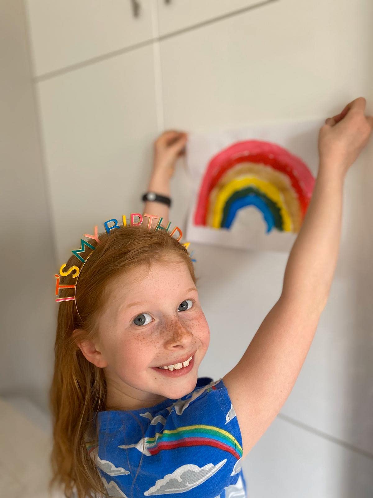 Talking Tables RAIN Rainbow 'It's My Birthday' Alloy Headband - Colorful Birthday Party Hair Accessory for Women & Girls - Perfect for Birthday Celebrations, Festivals & Costume Parties