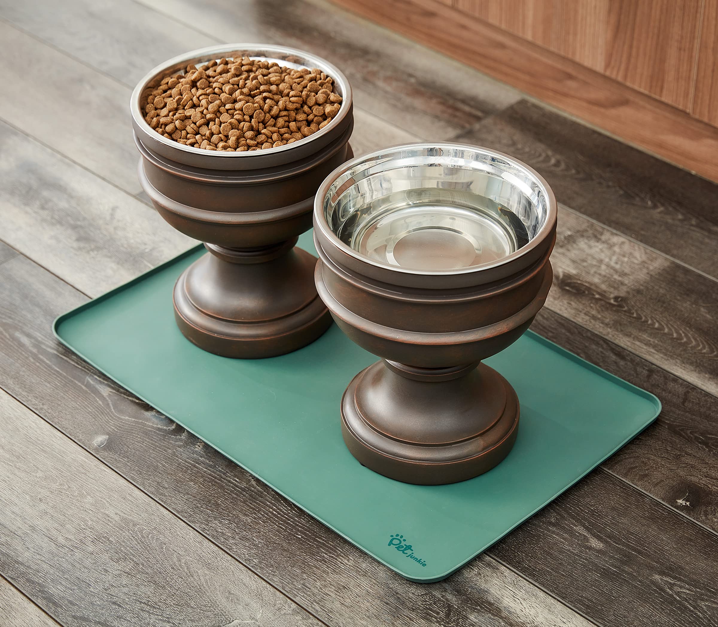 Non-Slip Silicone Pet Feeding Mat - Waterproof Dog Food Tray & Water Bowl Mat for Hardwood Floors - Easy Clean Durable Placemat for Dogs & Cats - Perfect for Kitchen, Crate, or Outdoor Use (Green)
