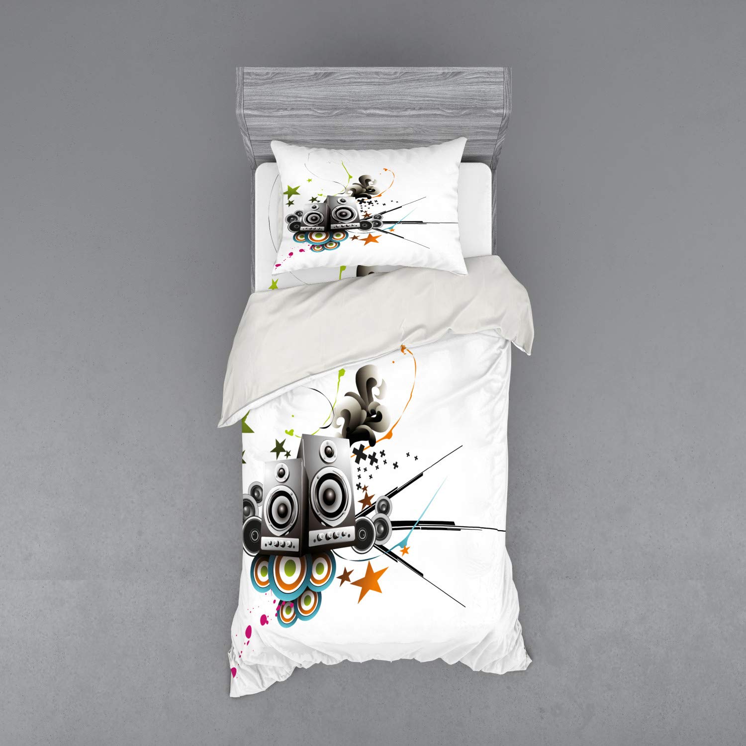 Ambesonne Modern Duvet Cover Set - Music Instruments & Headphones Design with Stars & Lines, 3-Piece Bedding Set Includes Sham & Fitted Sheet, Twin Size, Black Green Orange - Perfect for Teen Bedrooms & Music Lovers