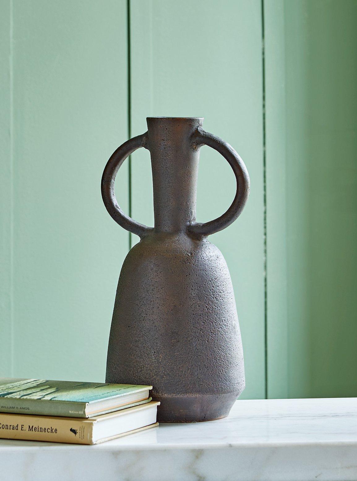 Elegant Aadeen Vase - Handcrafted Ceramic Flower Vase for Home Decor, Wedding Centerpieces & Tabletop Arrangements