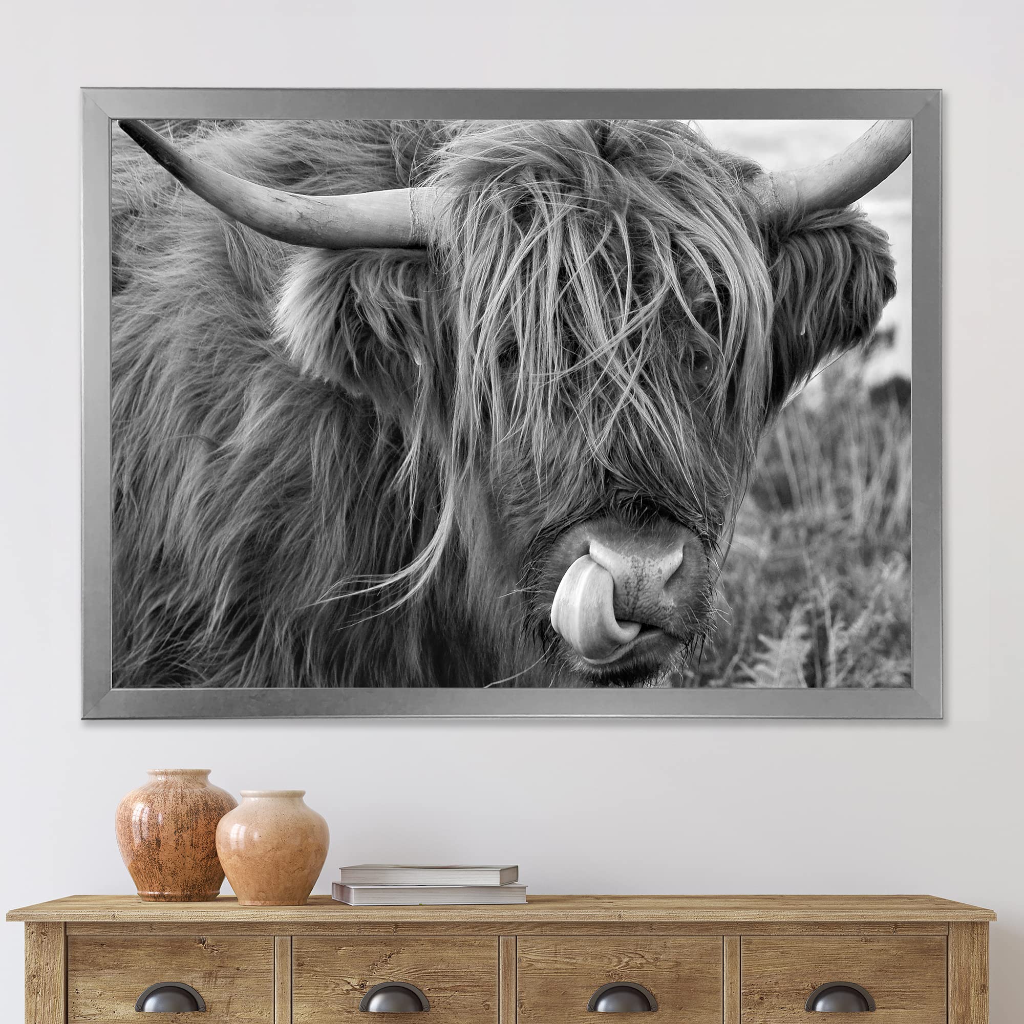 Scottish Highland Cow on Moorland II - Farmhouse Framed Wall Art Painting for Living Room, Bedroom & Office Decor