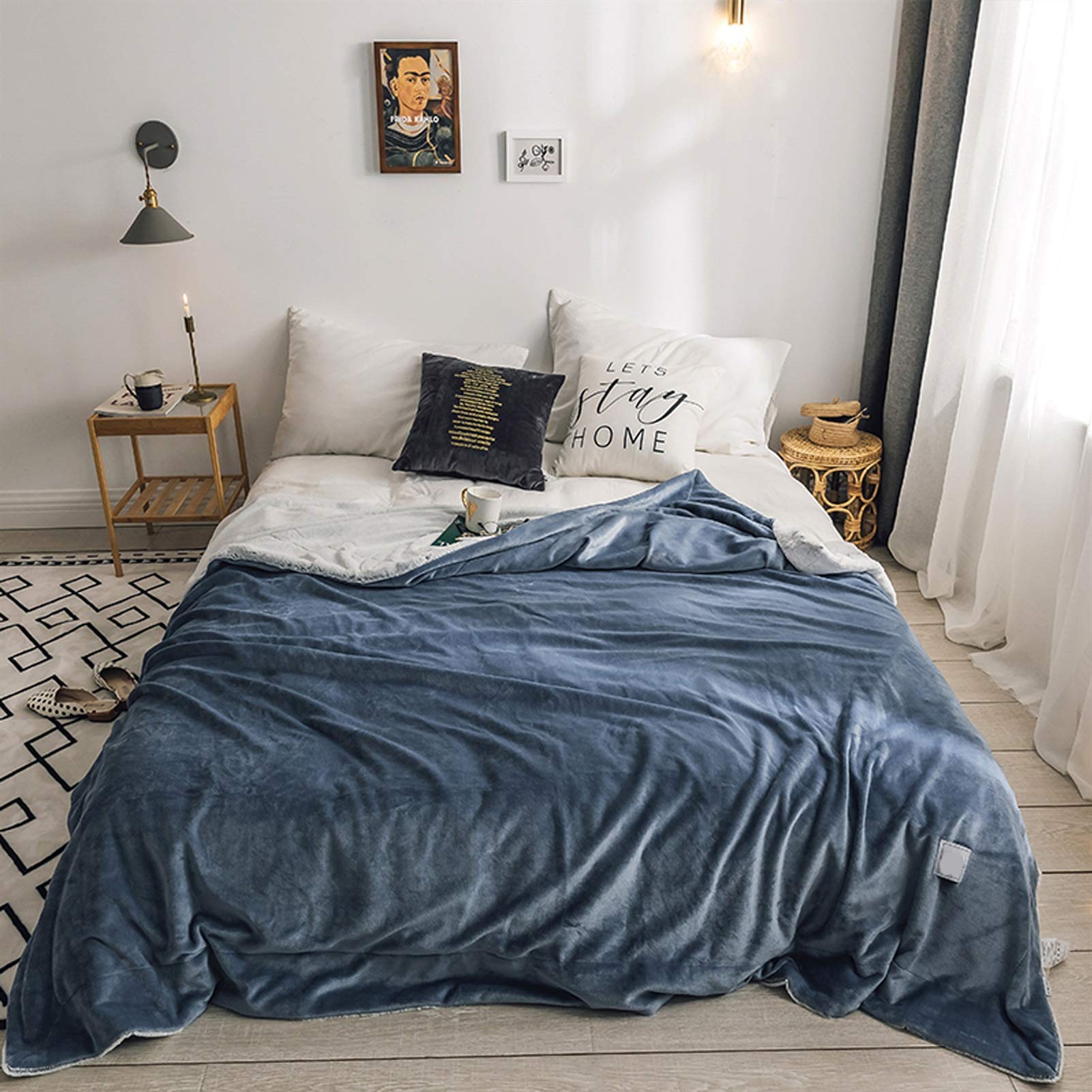 Large Size Anti-Static Milk Fleece Blanket - Ultra Soft & Warm Winter Blanket for Bed & Couch - Double Layer Thickening Fleece Throw (Blue) - Perfect for Cozy Nights, Movie Time & Gift Giving