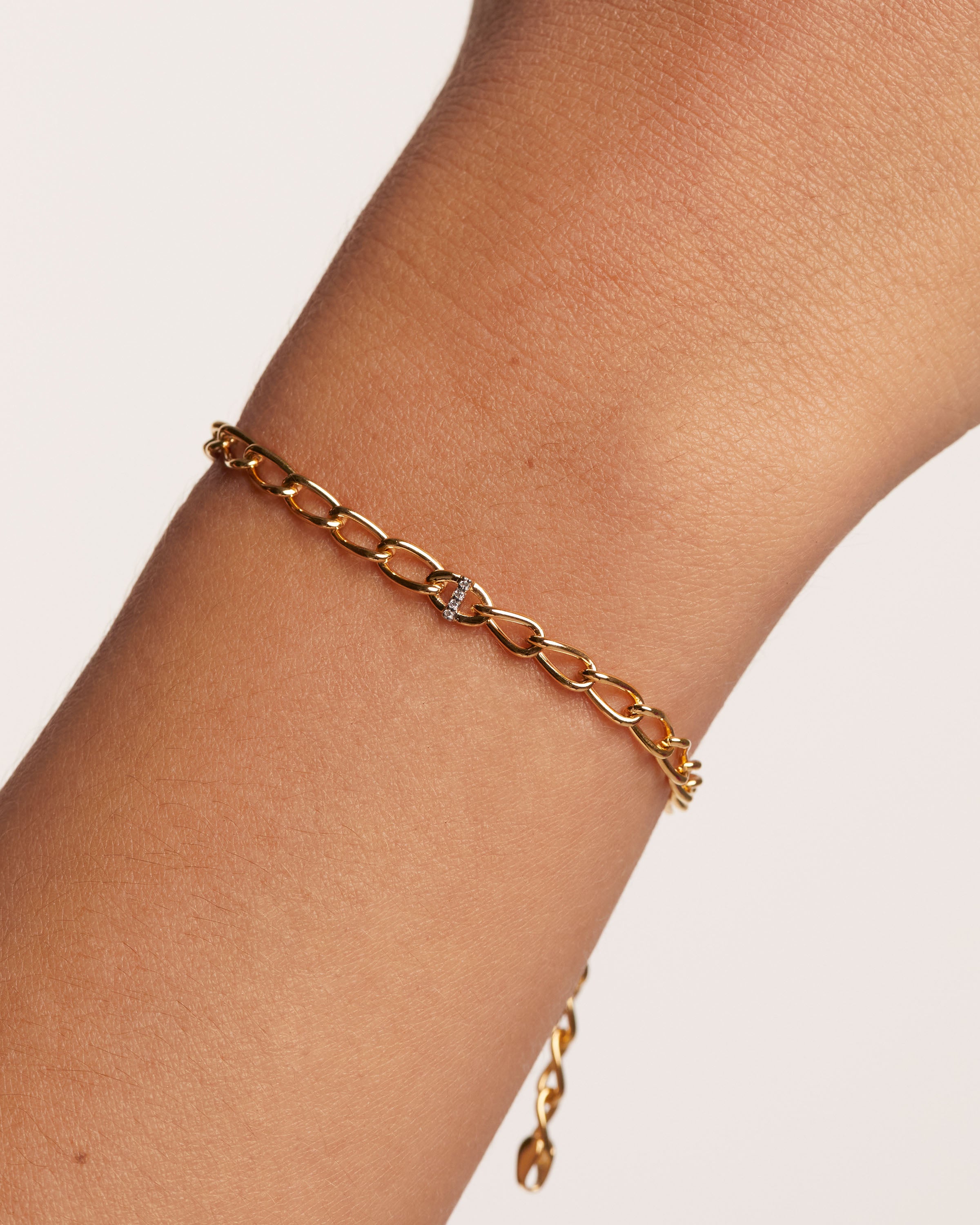 I Initial Letter Chain Bracelet - Dainty Gold or Silver Alphabet Jewelry for Women - Perfect Gift for Birthdays, Anniversaries & Everyday Wear